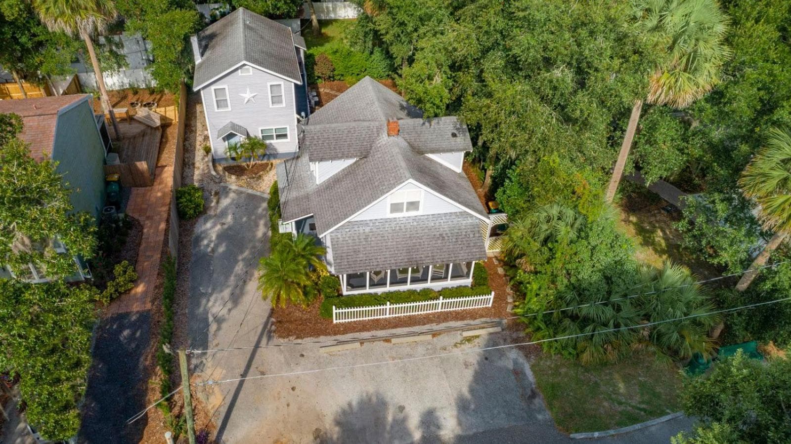 Historic Tremain Cottages property views in Mount Dora, FL — gallery photo 3