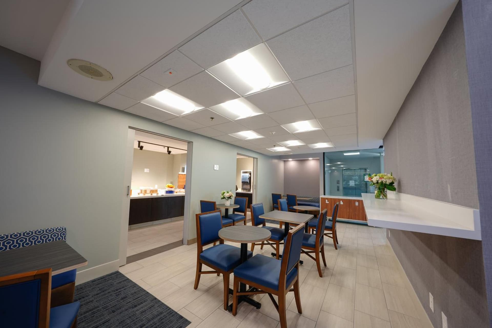 Holiday Inn Express & Suites Santa Clara - Silicon Valley by IHG gallery photo in Santa Clara, CA — image 58