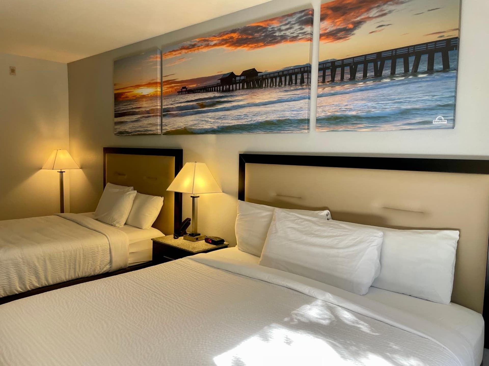 Days Inn & Suites by Wyndham Lakeland gallery photo in Lakeland, FL — image 42