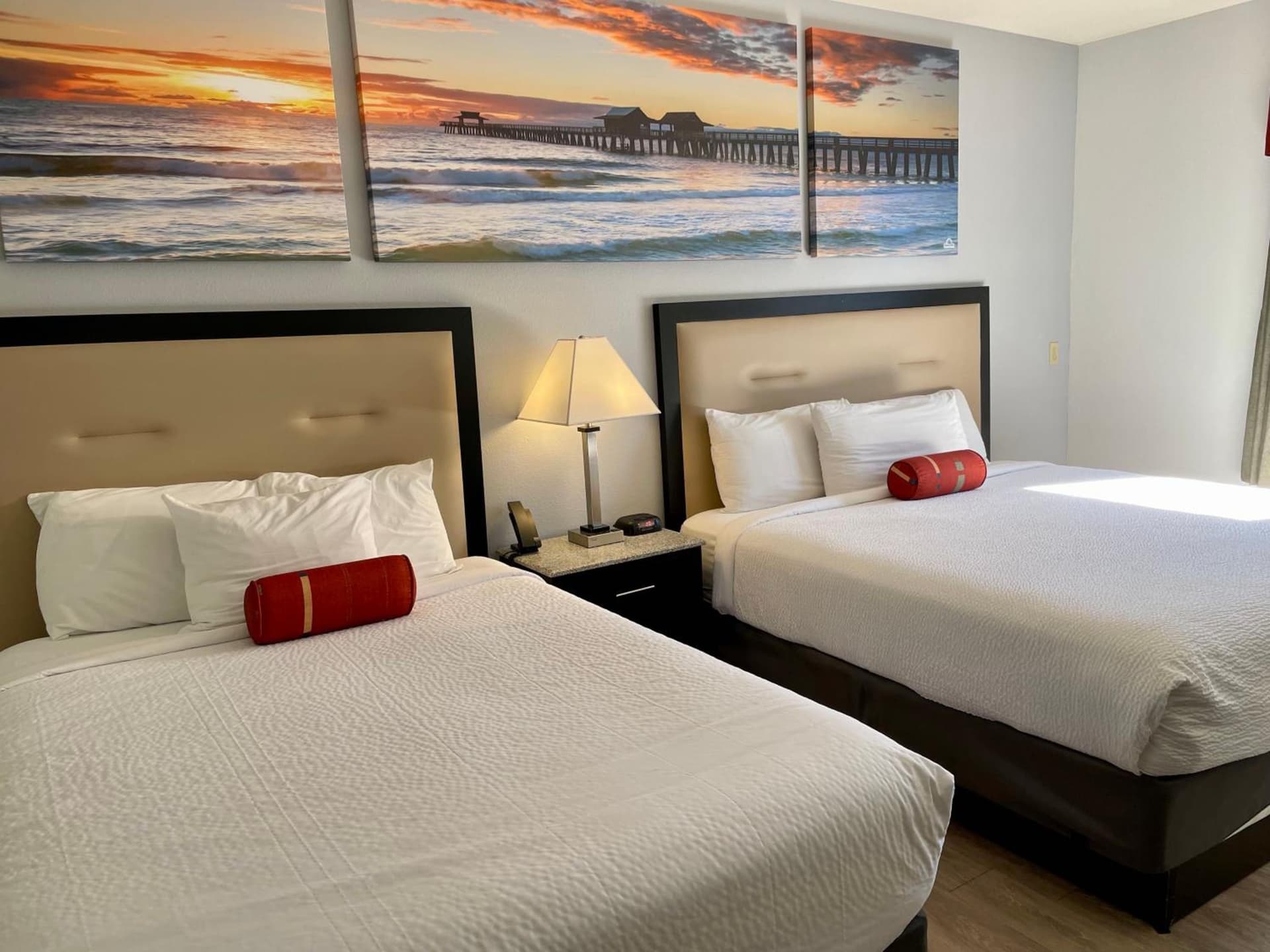 Days Inn & Suites by Wyndham Lakeland gallery photo in Lakeland, FL — image 64