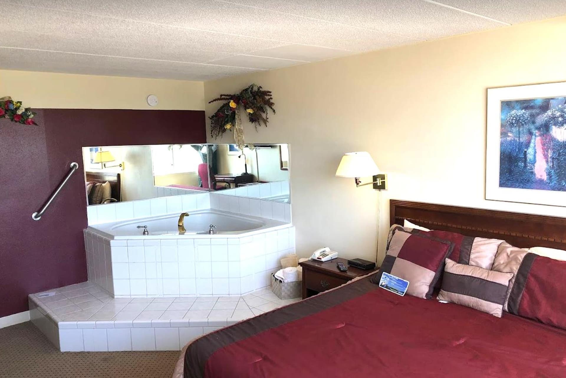 Norwood Inn & Suites Worthington property views in Worthington, MN — gallery photo 3