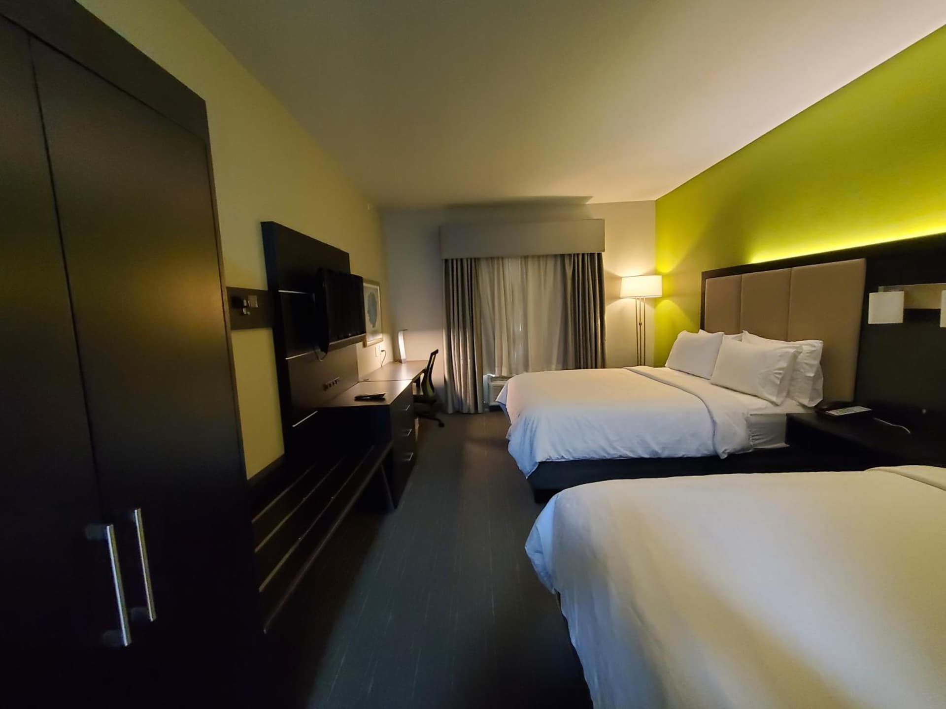 Holiday Inn Express Pearland by IHG property views in Pearland, TX — gallery photo 3