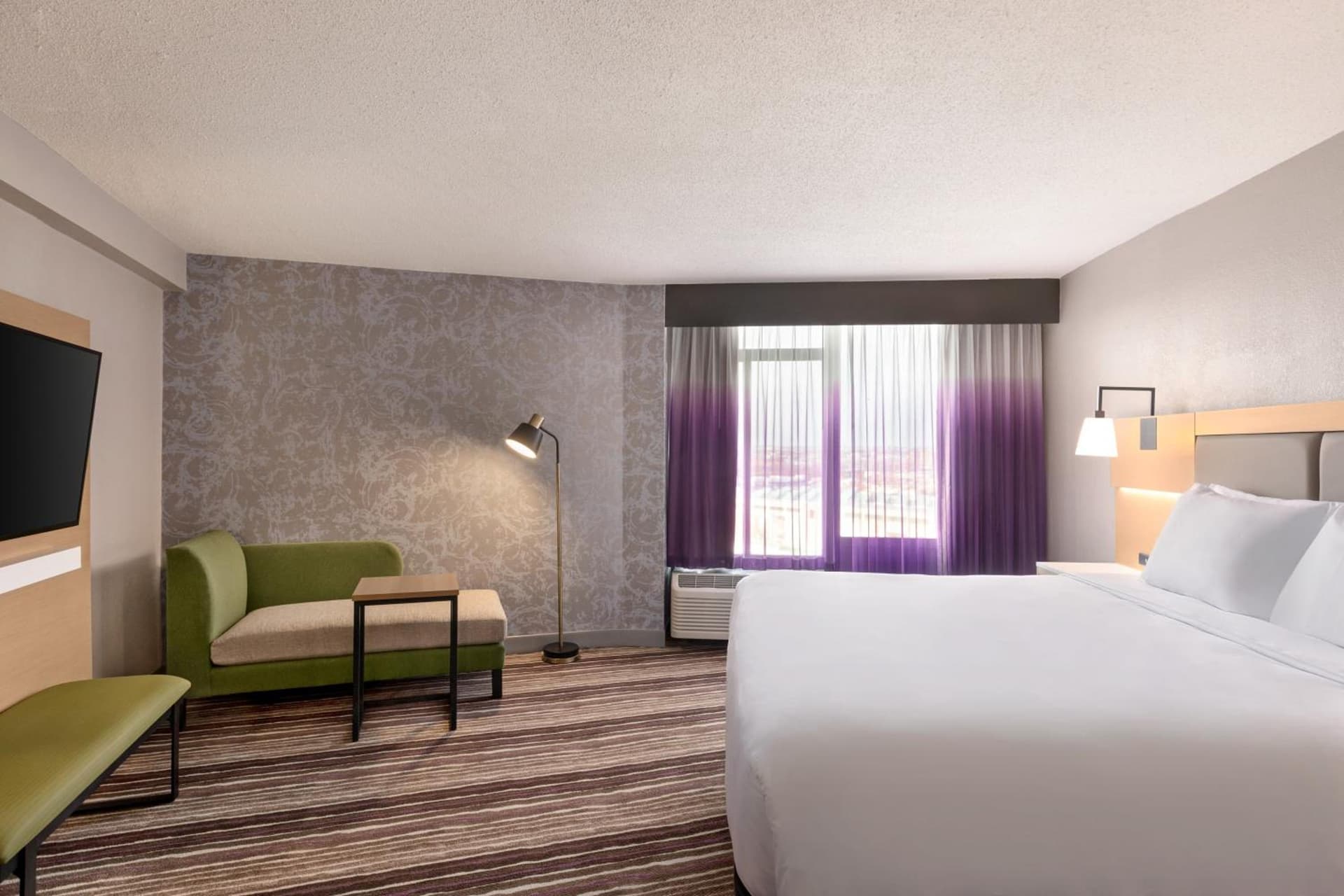 Holiday Inn Philadelphia Arpt-Stadium Area by IHG gallery photo in Philadelphia, PA — image 27