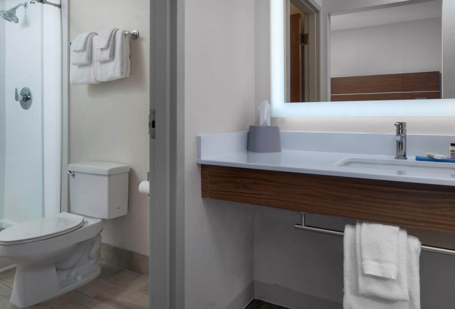 Holiday Inn Express North Myrtle Beach - Little River by IHG gallery photo in Little River, SC — image 32