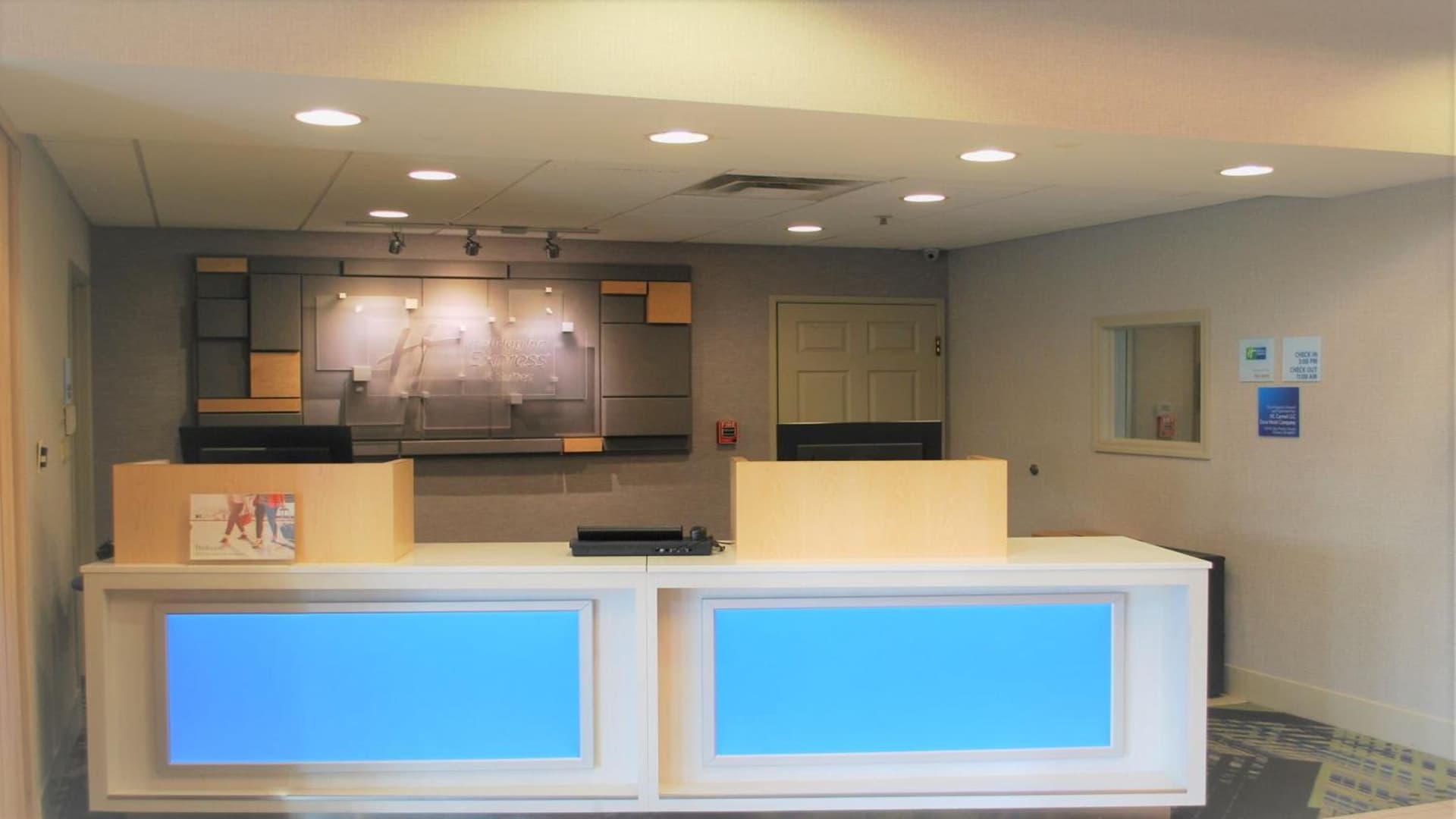 Holiday Inn Express & Suites Indianapolis North - Carmel by IHG gallery photo in Carmel, IN — image 10