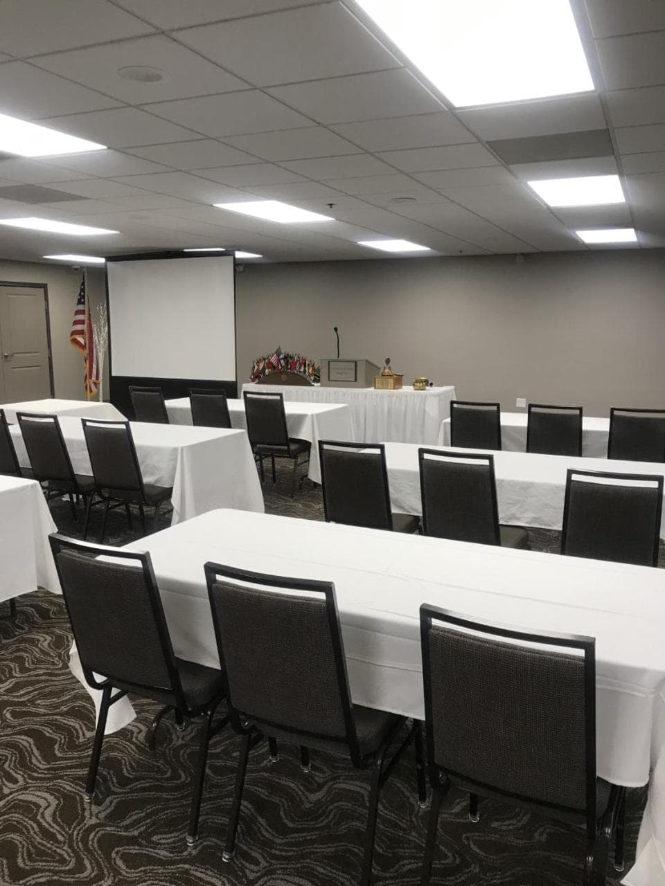Country Inn & Suites by Radisson, Fargo, ND interior in Fargo, ND — gallery photo 2