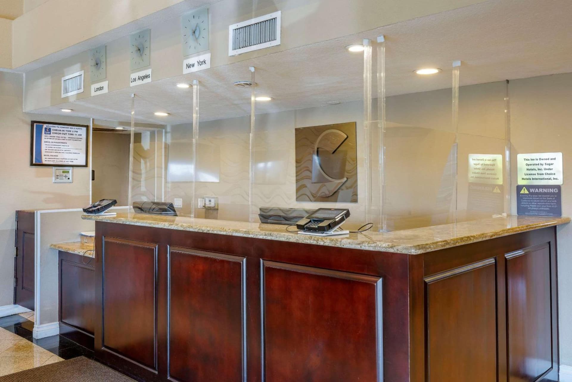 Comfort Inn & Suites Huntington Beach gallery photo in Huntington Beach, CA — image 12