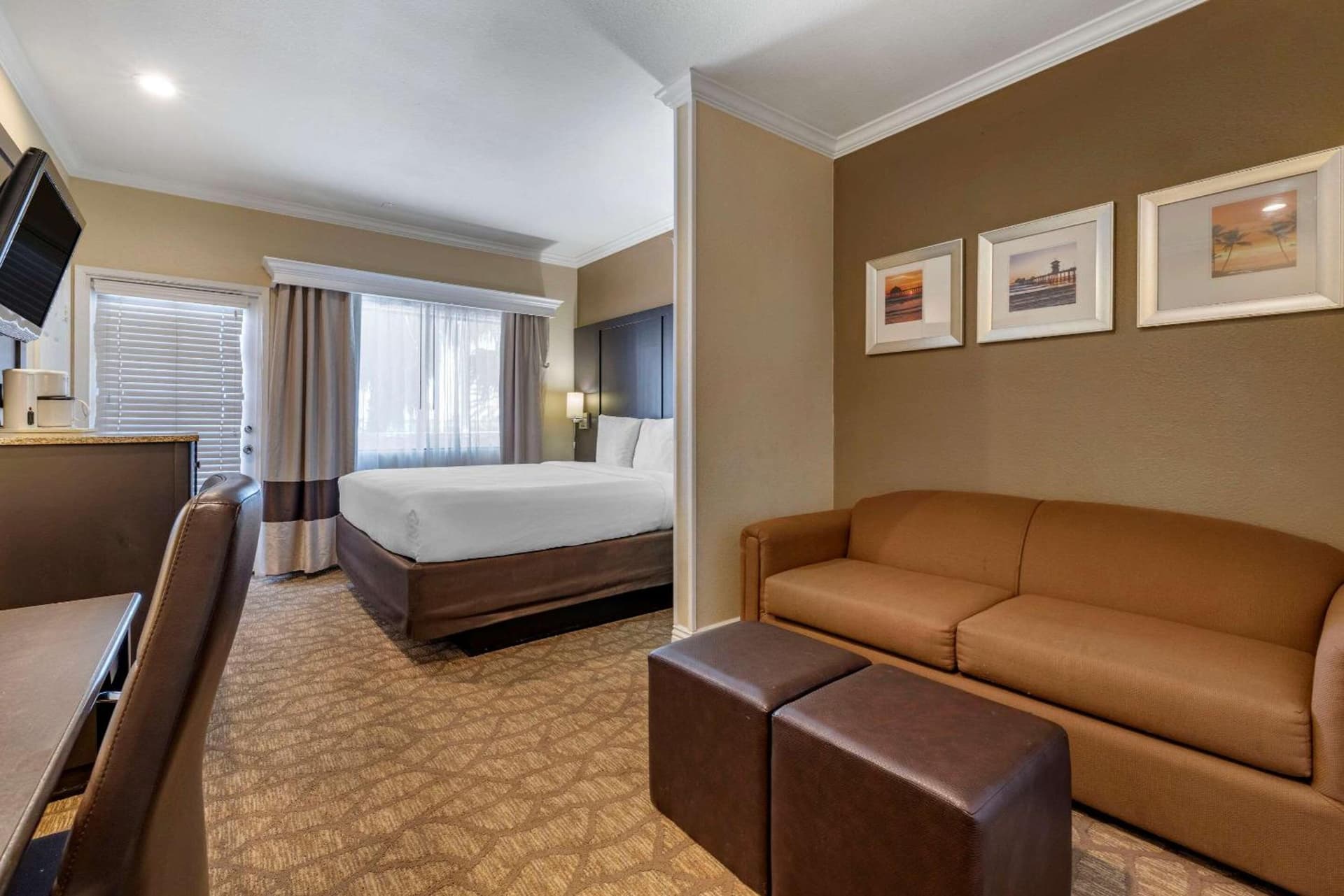 Comfort Inn & Suites Huntington Beach gallery photo in Huntington Beach, CA — image 21