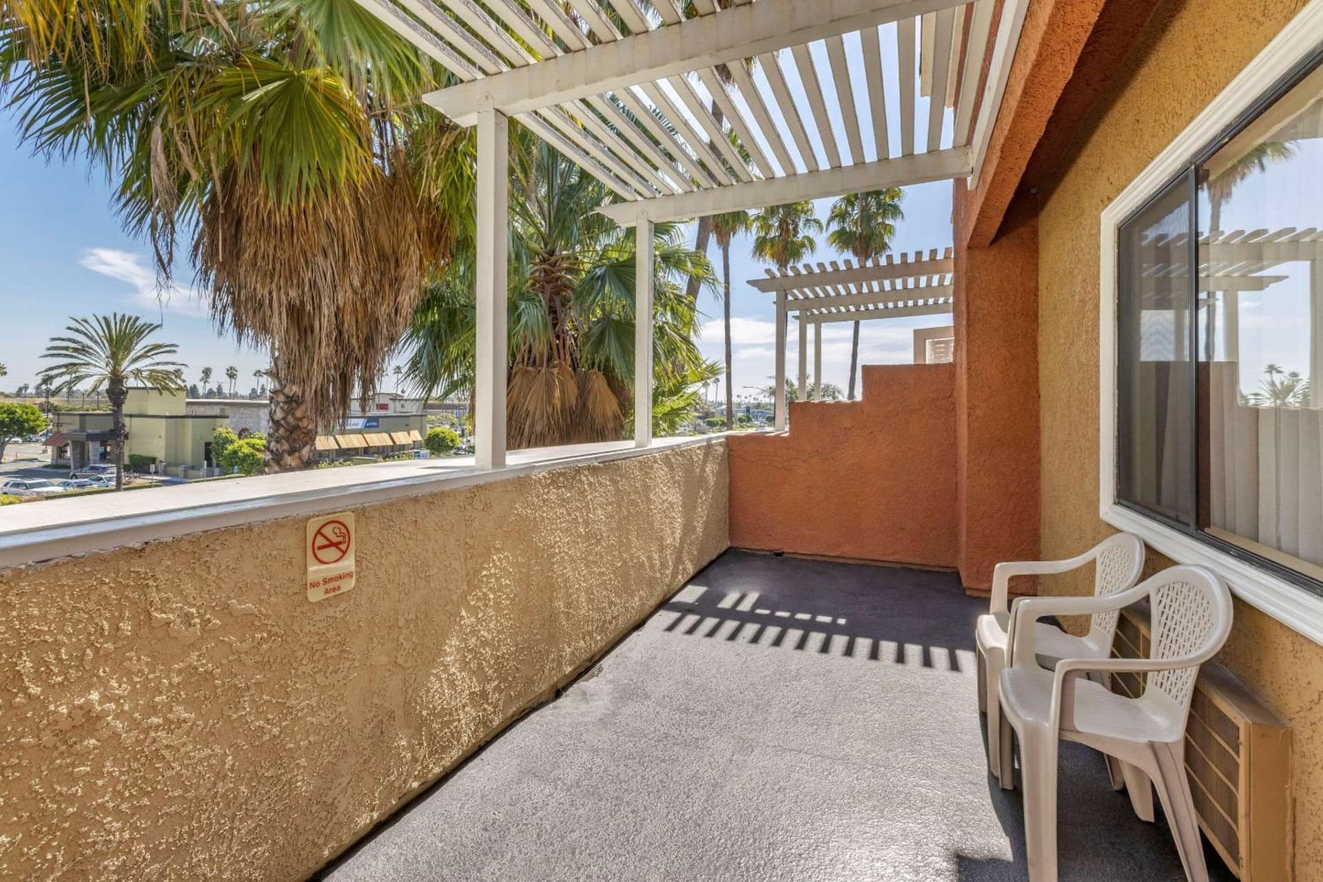 Comfort Inn & Suites Huntington Beach gallery photo in Huntington Beach, CA — image 20