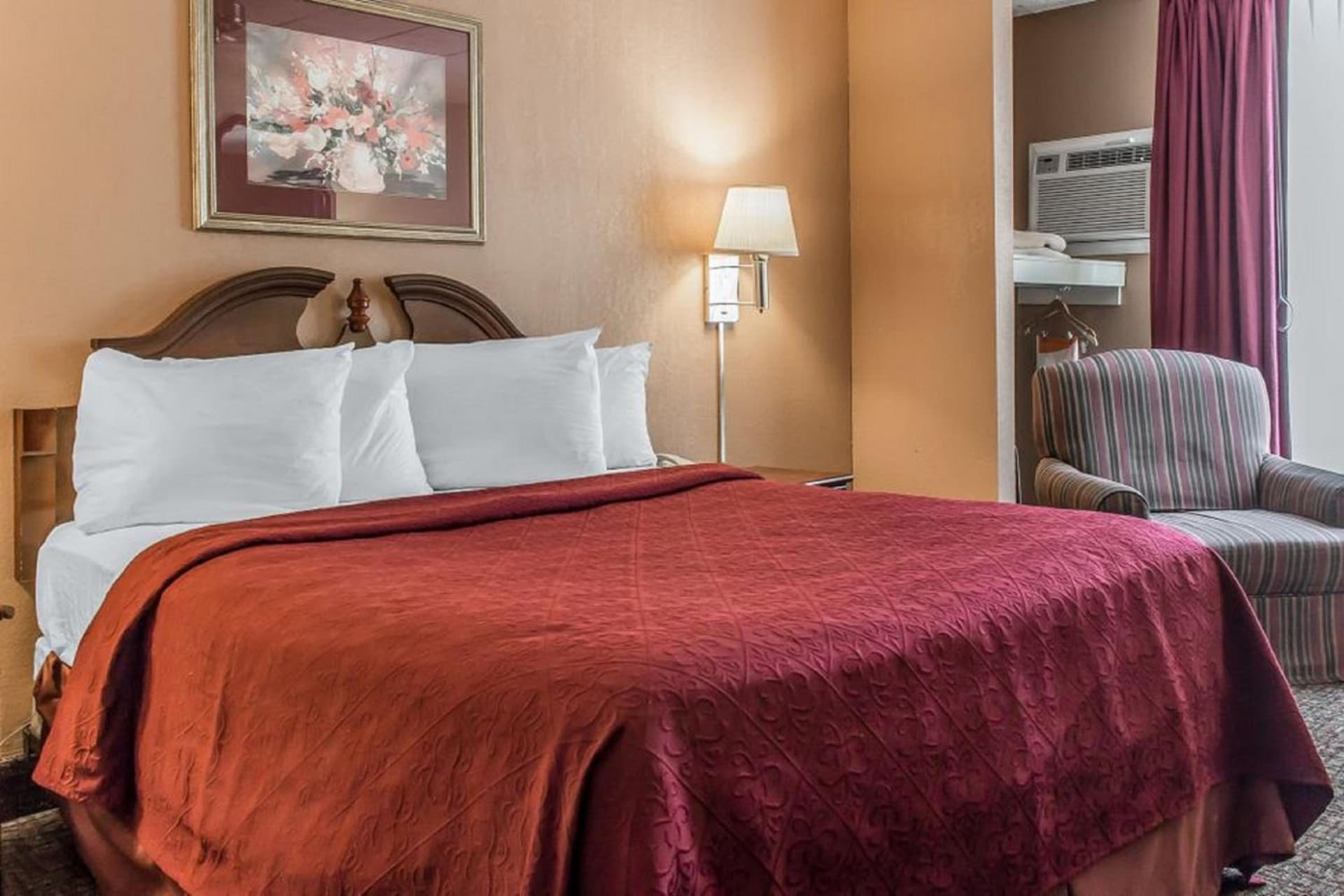 FairBridge Inn & Suites Poconos interior in Stroudsburg, PA — gallery photo 2