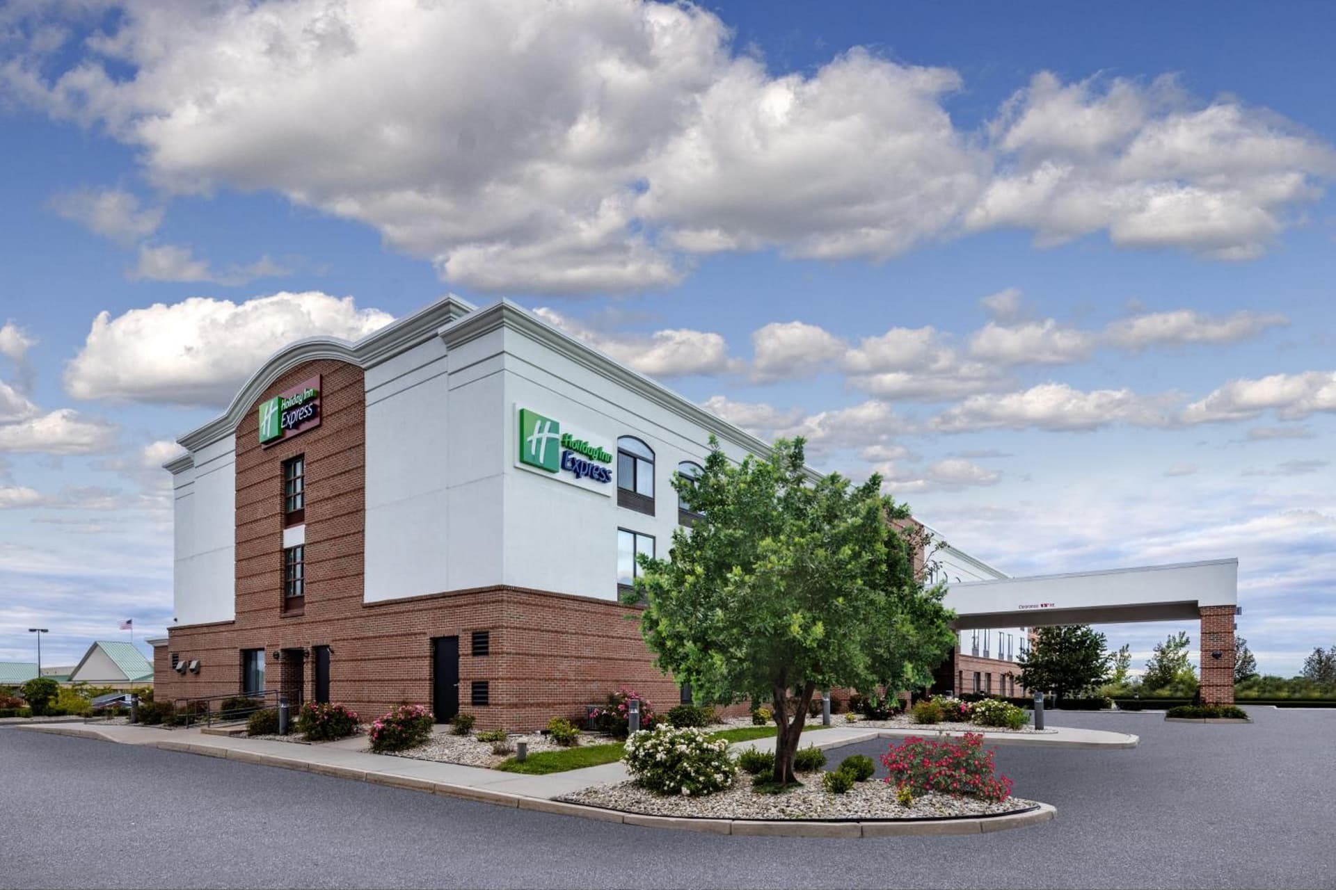 Holiday Inn Express - Coventry S - West Warwick Area by IHG featured exterior or lobby in Coventry — similar hotel