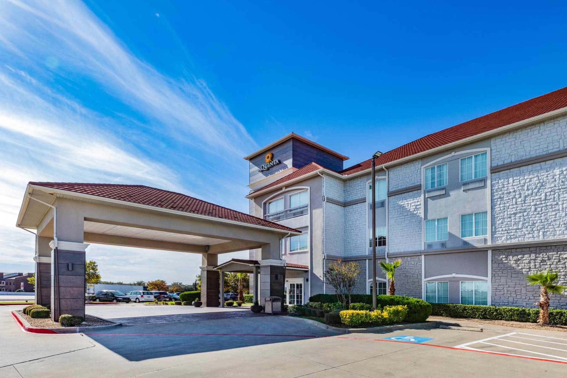La Quinta by Wyndham Garland Harbor Point gallery photo in Garland, TX — image 23