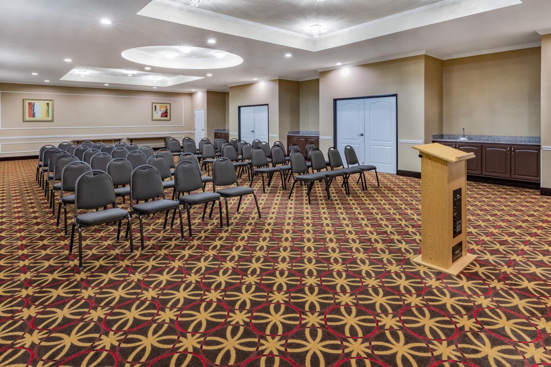 La Quinta by Wyndham Garland Harbor Point gallery photo in Garland, TX — image 51