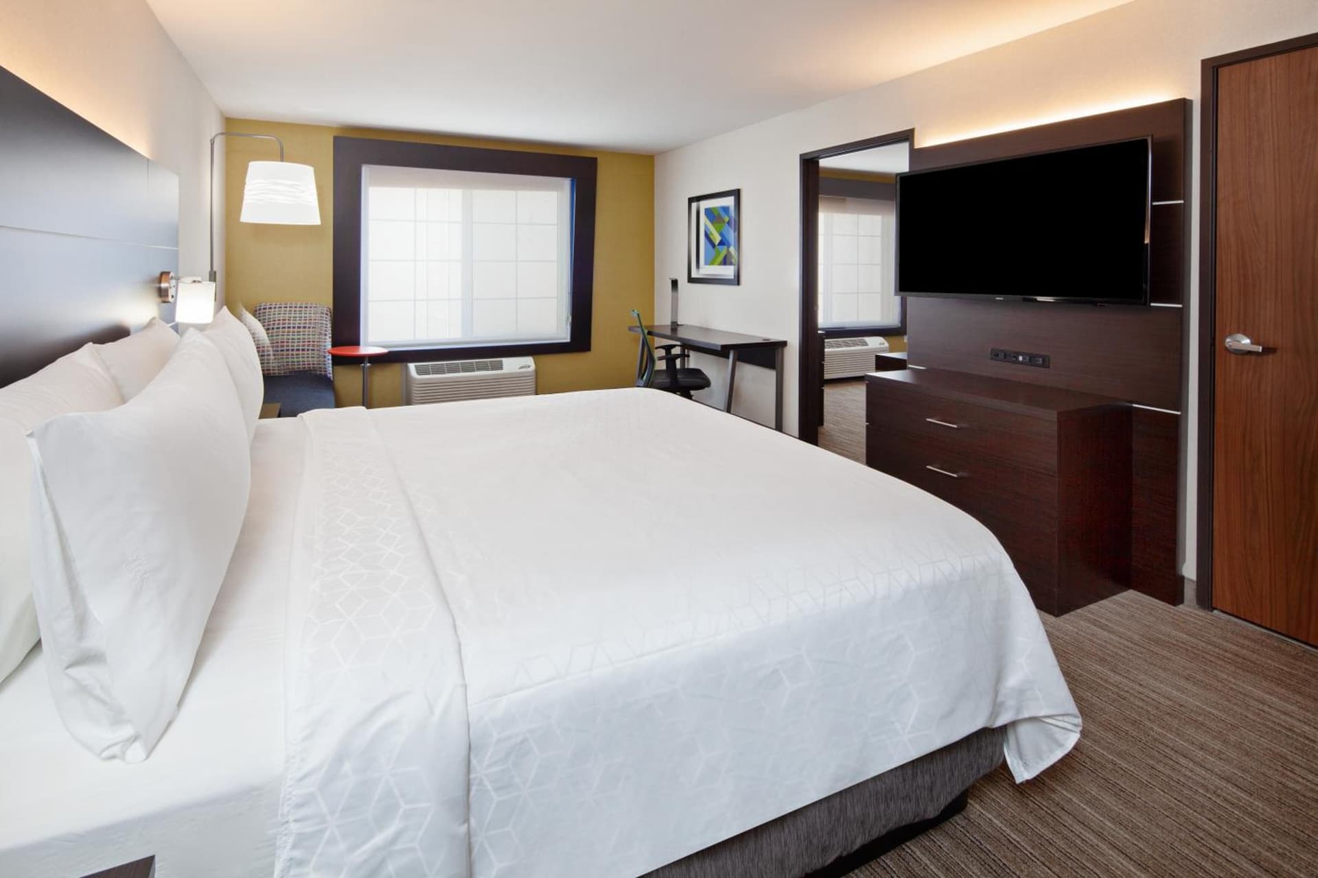 Holiday Inn Express & Suites Oakland - Airport by IHG gallery photo in Oakland, CA — image 40