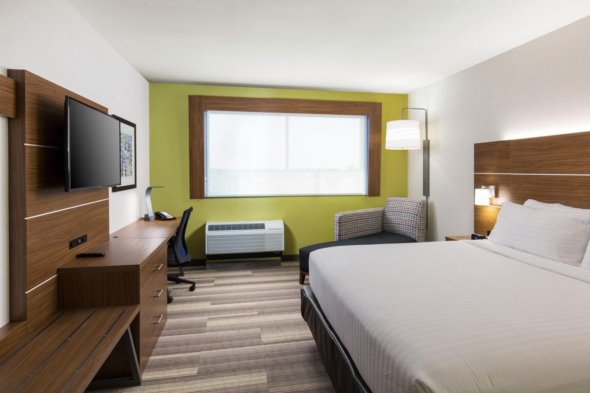 Holiday Inn Express Visalia Sequoia Gateway Area by IHG gallery photo in Visalia, CA — image 6