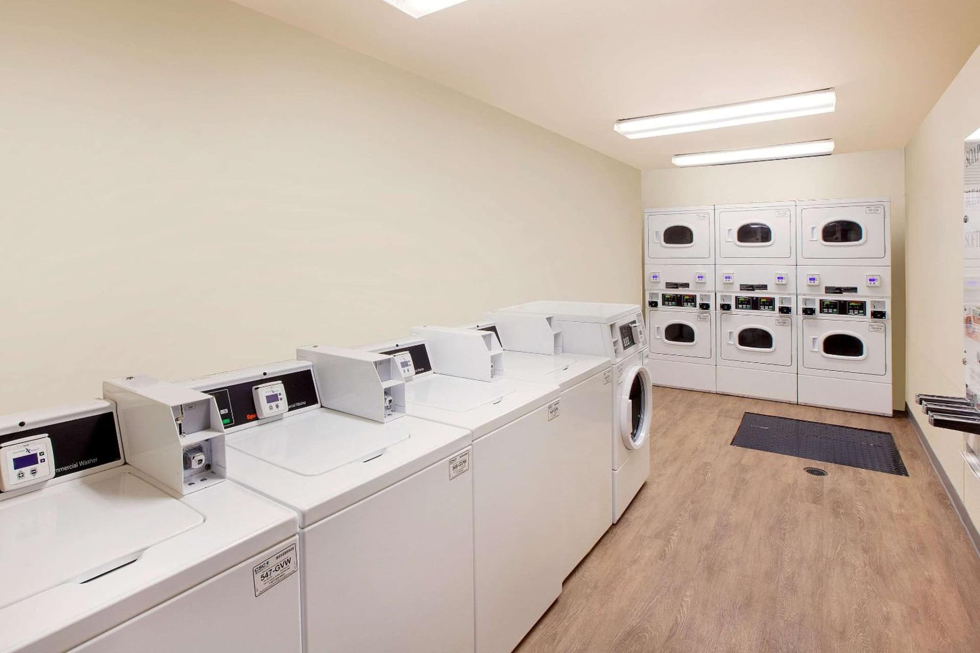 WoodSpring Suites Harlingen gallery photo in Harlingen, TX — image 15