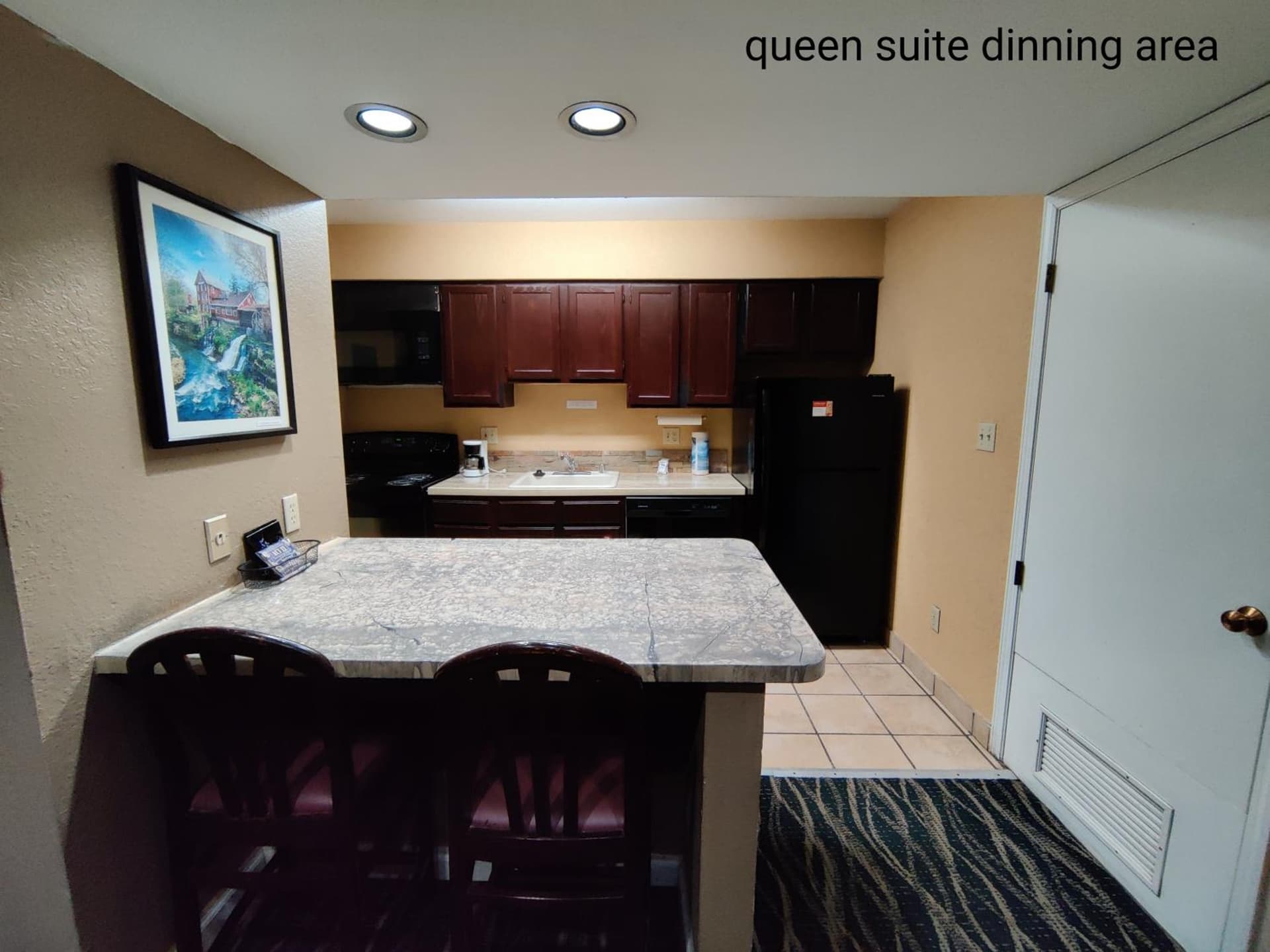 Hawthorn Extended Stay by Wyndham Dayton interior in Dayton, OH — gallery photo 2