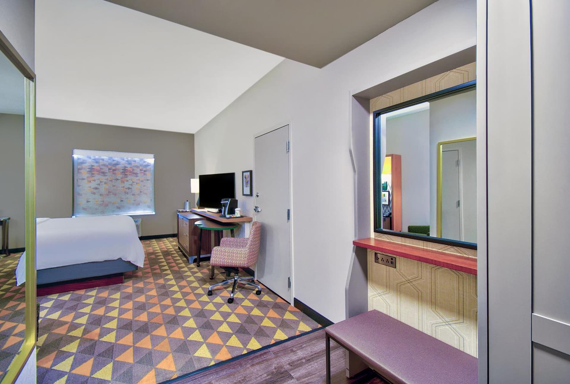 Holiday Inn - Erie by IHG gallery photo in Erie, PA — image 8