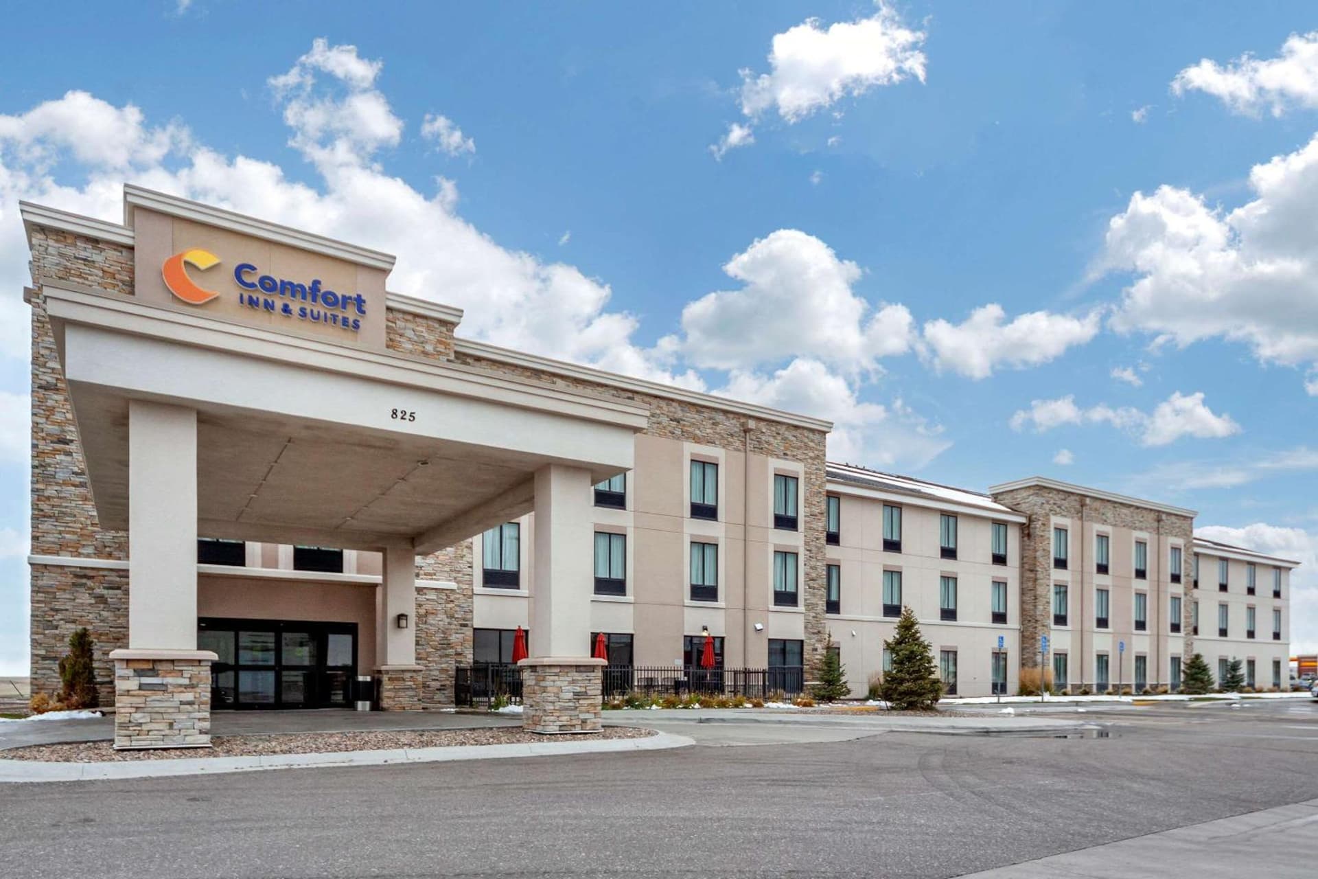Comfort Inn & Suites Sidney I-80 interior in Sidney, NE — gallery photo 2