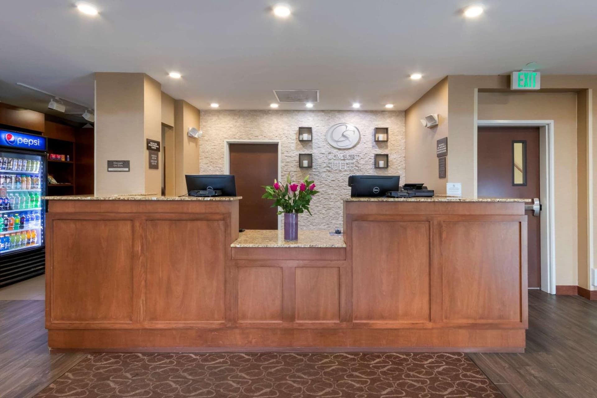 Comfort Suites Billings property views in Billings, MT — gallery photo 3