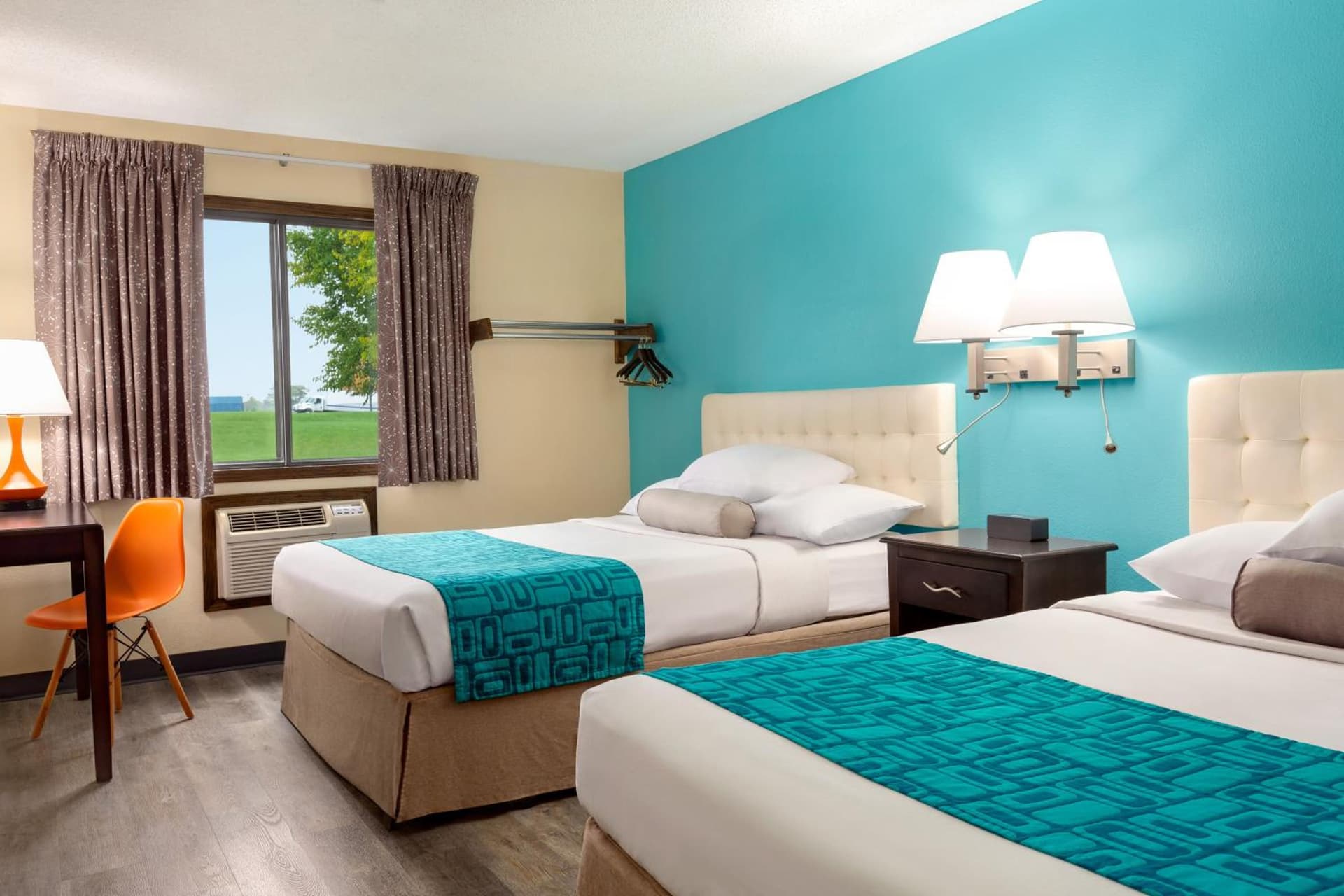 Howard Johnson by Wyndham Waterloo/Cedar Falls gallery photo in Waterloo, IA — image 22
