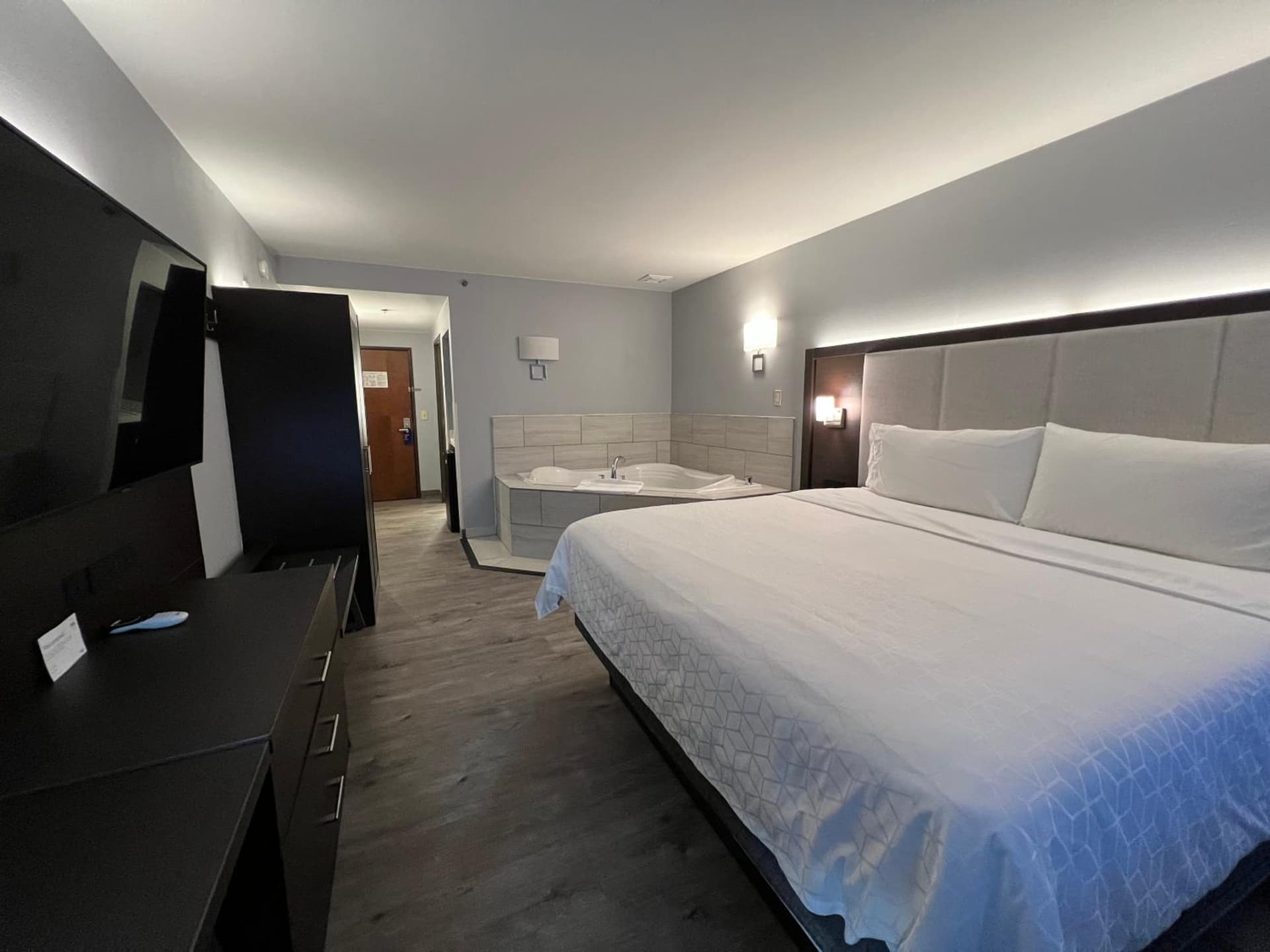 Holiday Inn Express & Suites Columbia - East Elkridge, Jessup an IHG Hotel gallery photo in Elkridge, MD — image 16