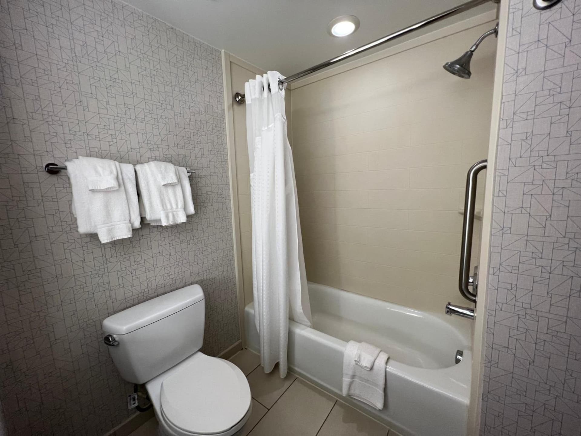 Holiday Inn Express & Suites Columbia - East Elkridge, Jessup an IHG Hotel gallery photo in Elkridge, MD — image 29
