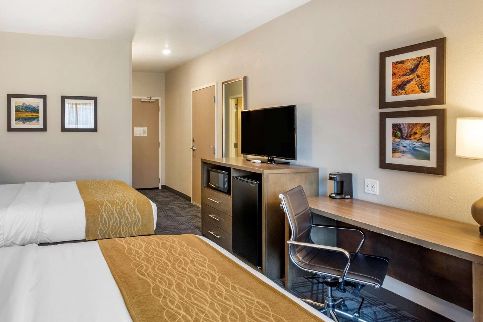 Comfort Inn & Suites Salt Lake City Airport gallery photo in Salt Lake City, UT — image 73