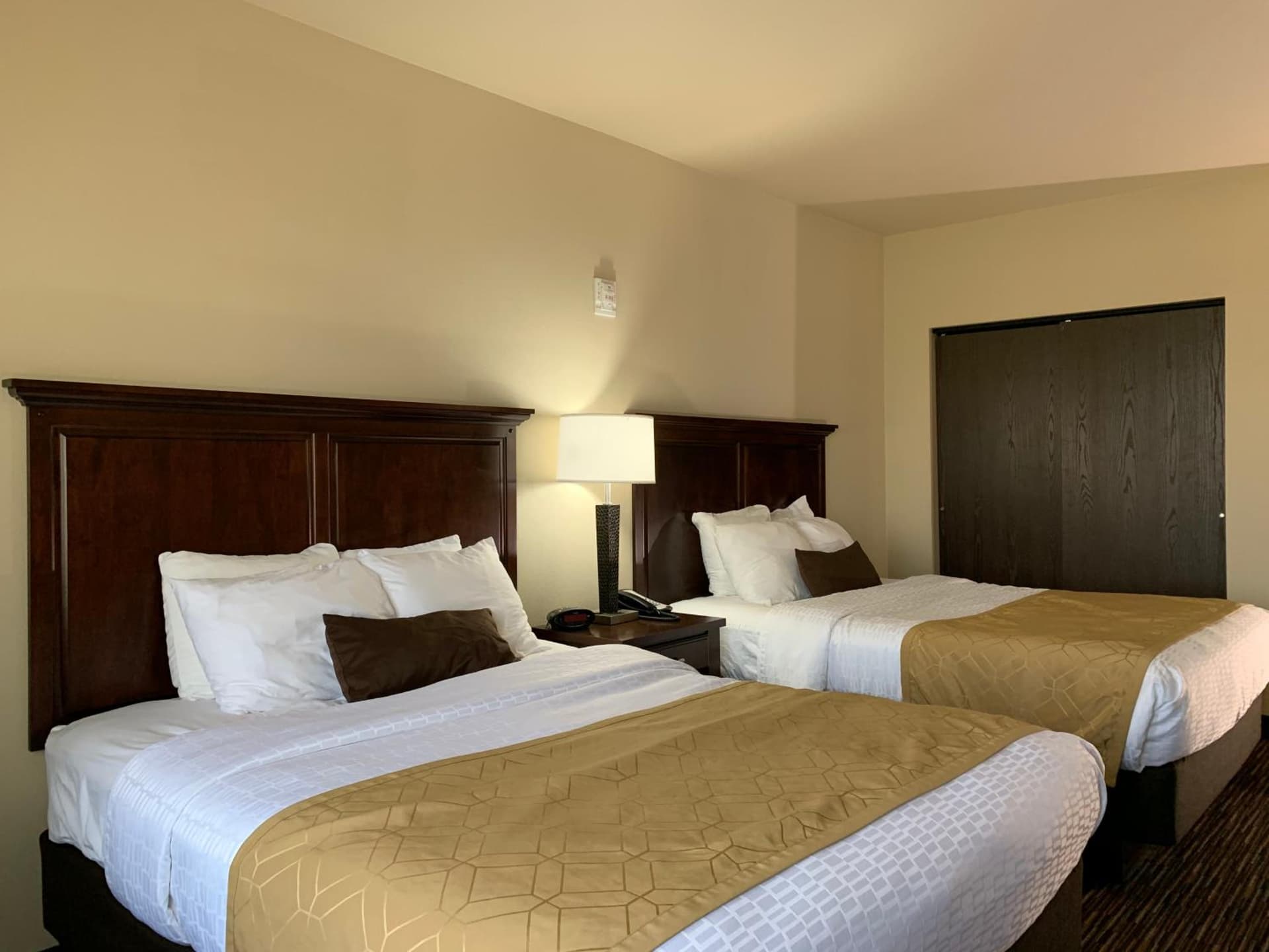 Radisson Hotel River Falls interior in River Falls, WI — gallery photo 2