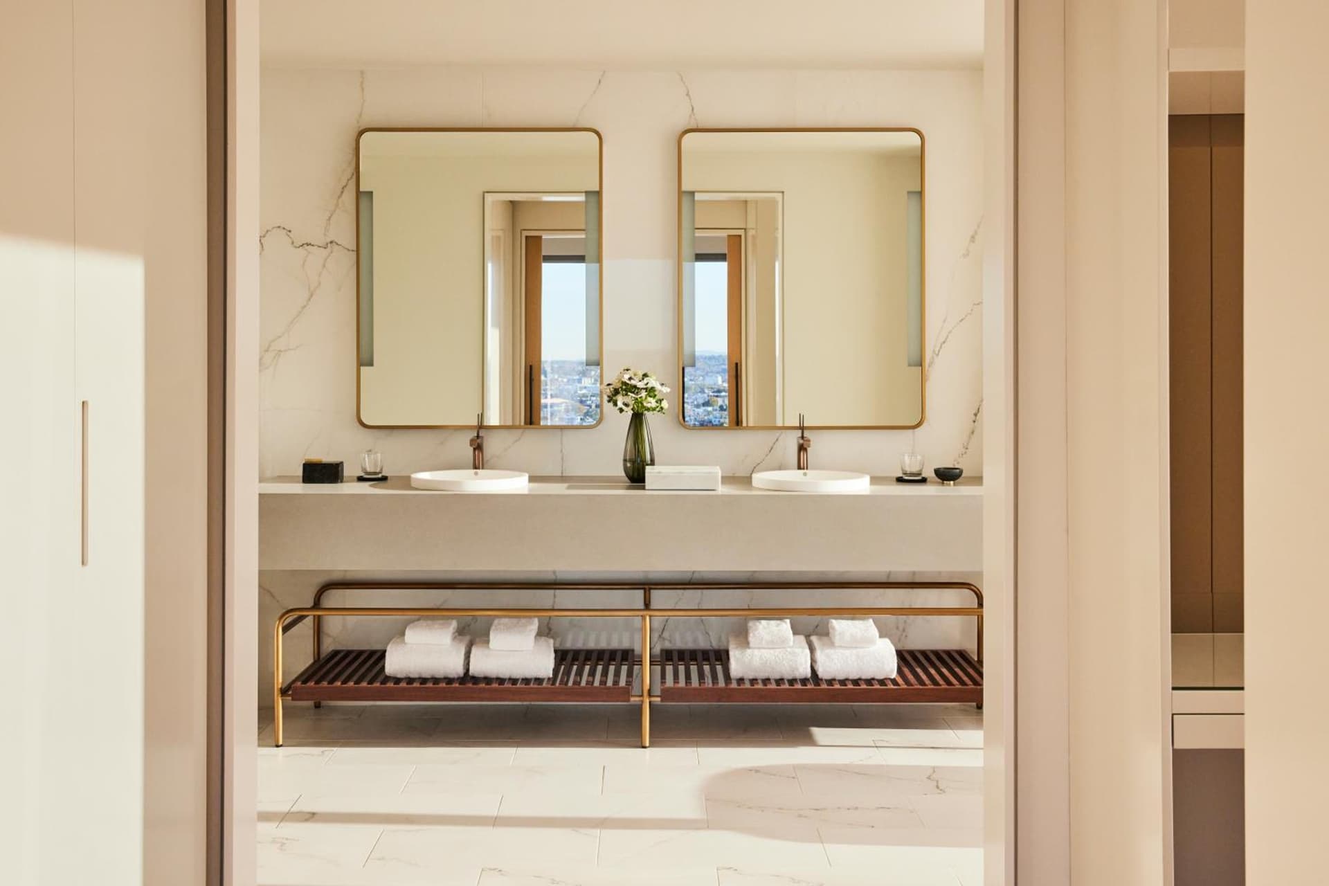 Omni Boston Hotel at the Seaport gallery photo in Boston, MA — image 44