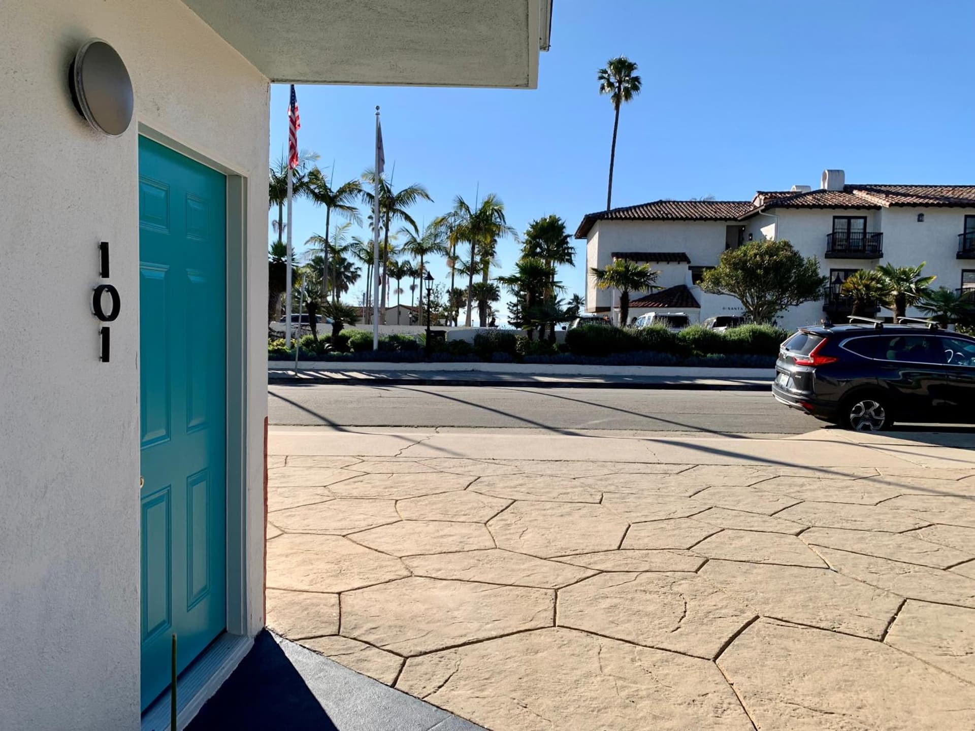 Inn at East Beach gallery photo in Santa Barbara, CA — image 19