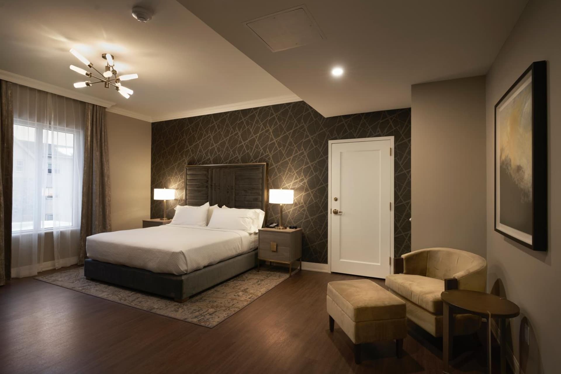 The Chateau Grande Hotel gallery photo in East Brunswick — image 6