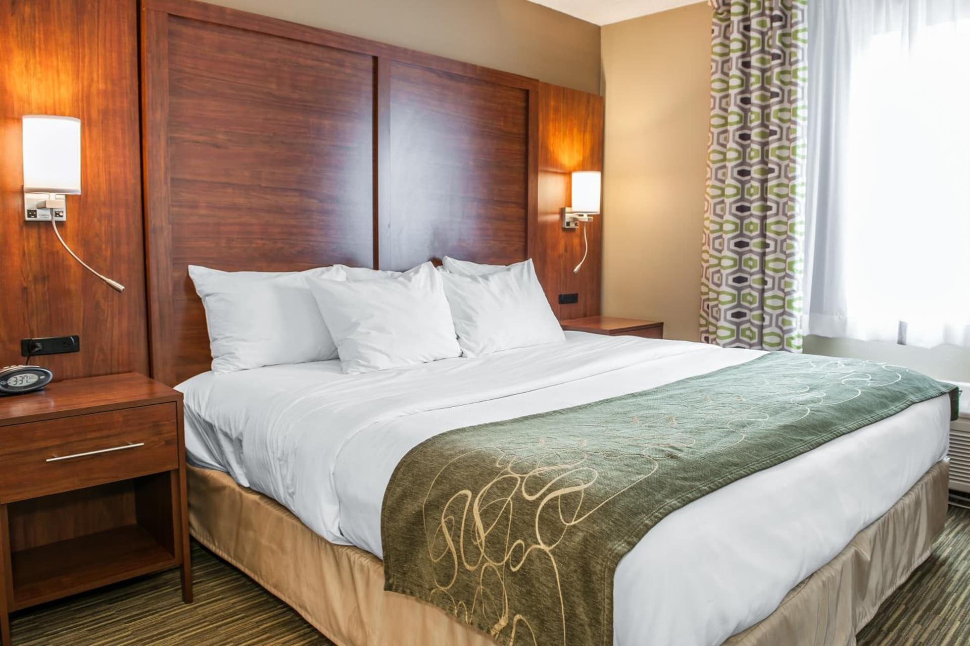 Comfort Suites Elkhart North gallery photo in Elkhart, IN — image 27