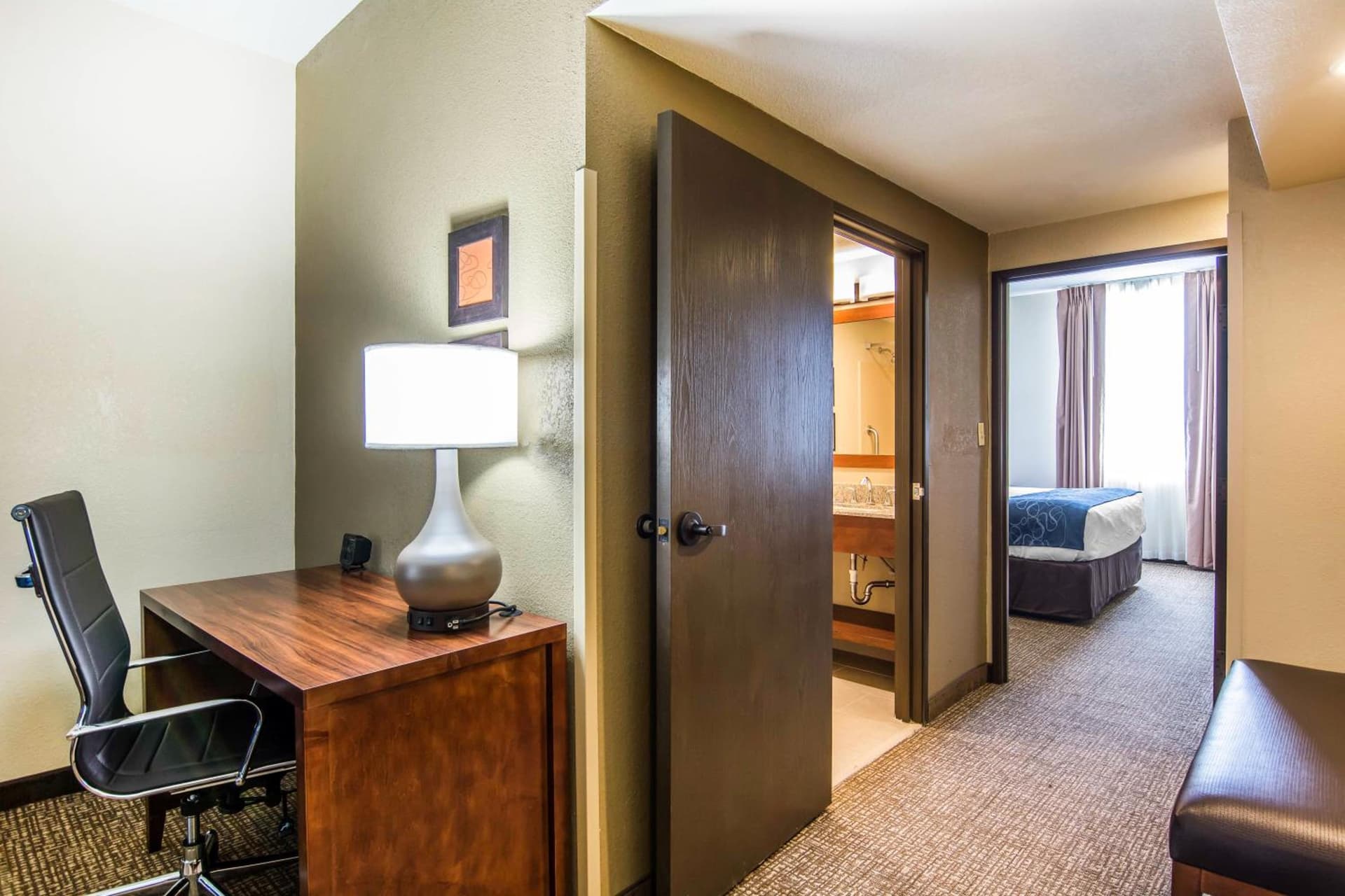 Comfort Suites Fredericksburg South gallery photo in Fredericksburg, VA — image 16