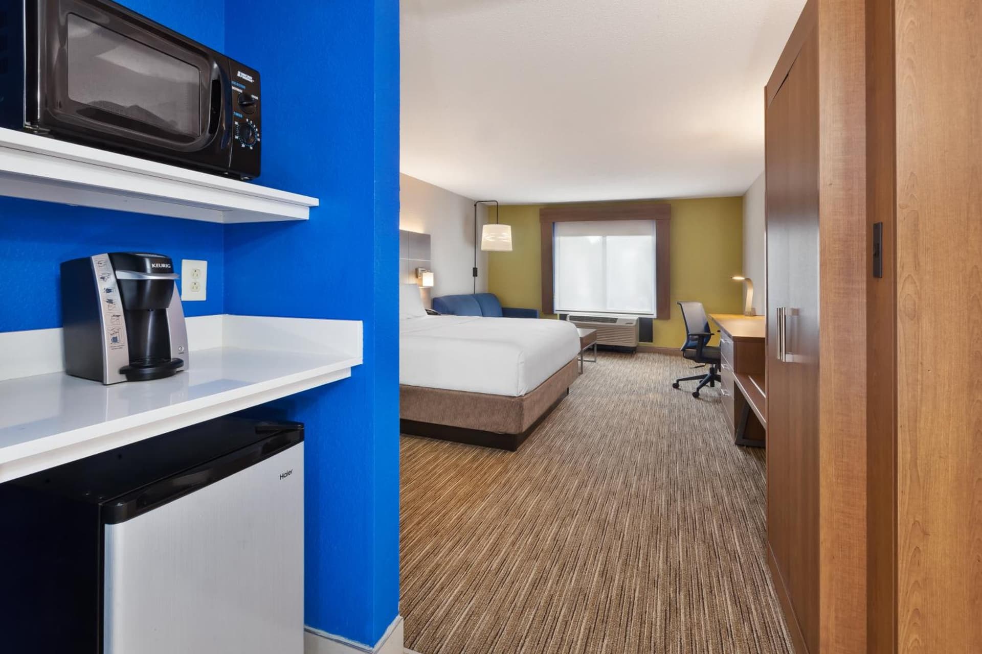 Holiday Inn Express & Suites Chesapeake by IHG gallery photo in Chesapeake, VA — image 4