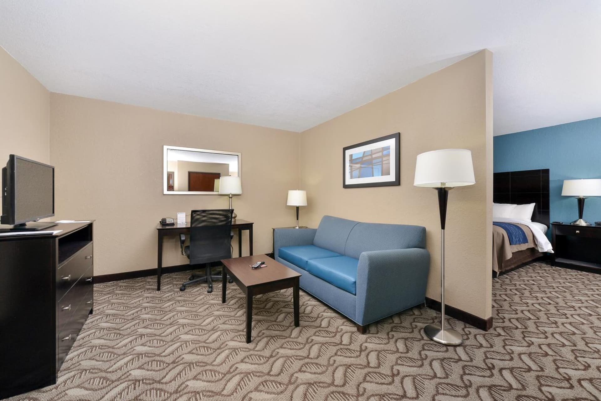 Comfort Inn & Suites Springfield I-55 gallery photo in Springfield, IL — image 54