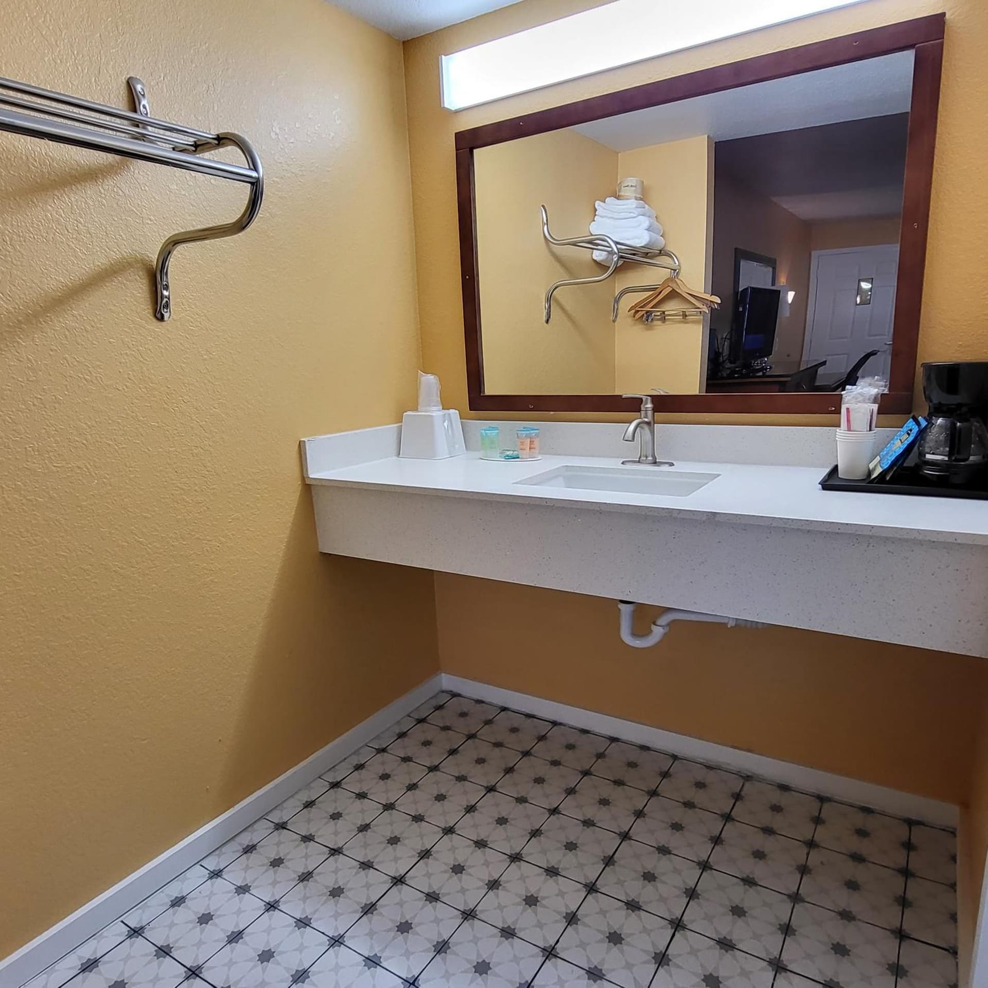 Olympic Inn & Suites Port Angeles gallery photo in Port Angeles, WA — image 25