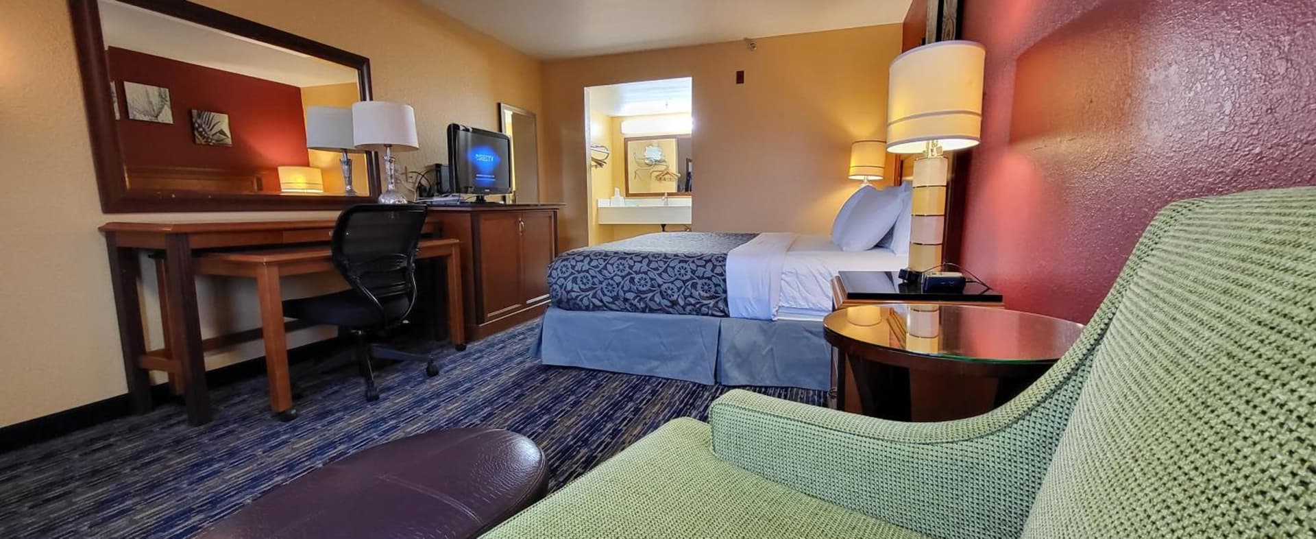 Olympic Inn & Suites Port Angeles interior in Port Angeles, WA — gallery photo 2