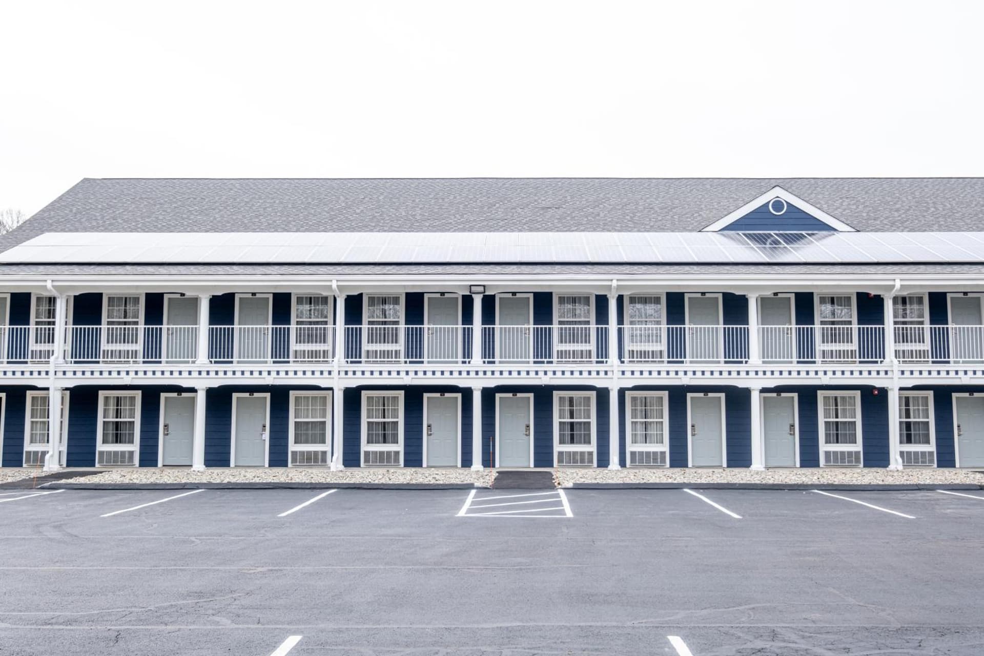 Hilltop Inn & Suites, near Foxwoods Casino gallery photo in North Stonington — image 26
