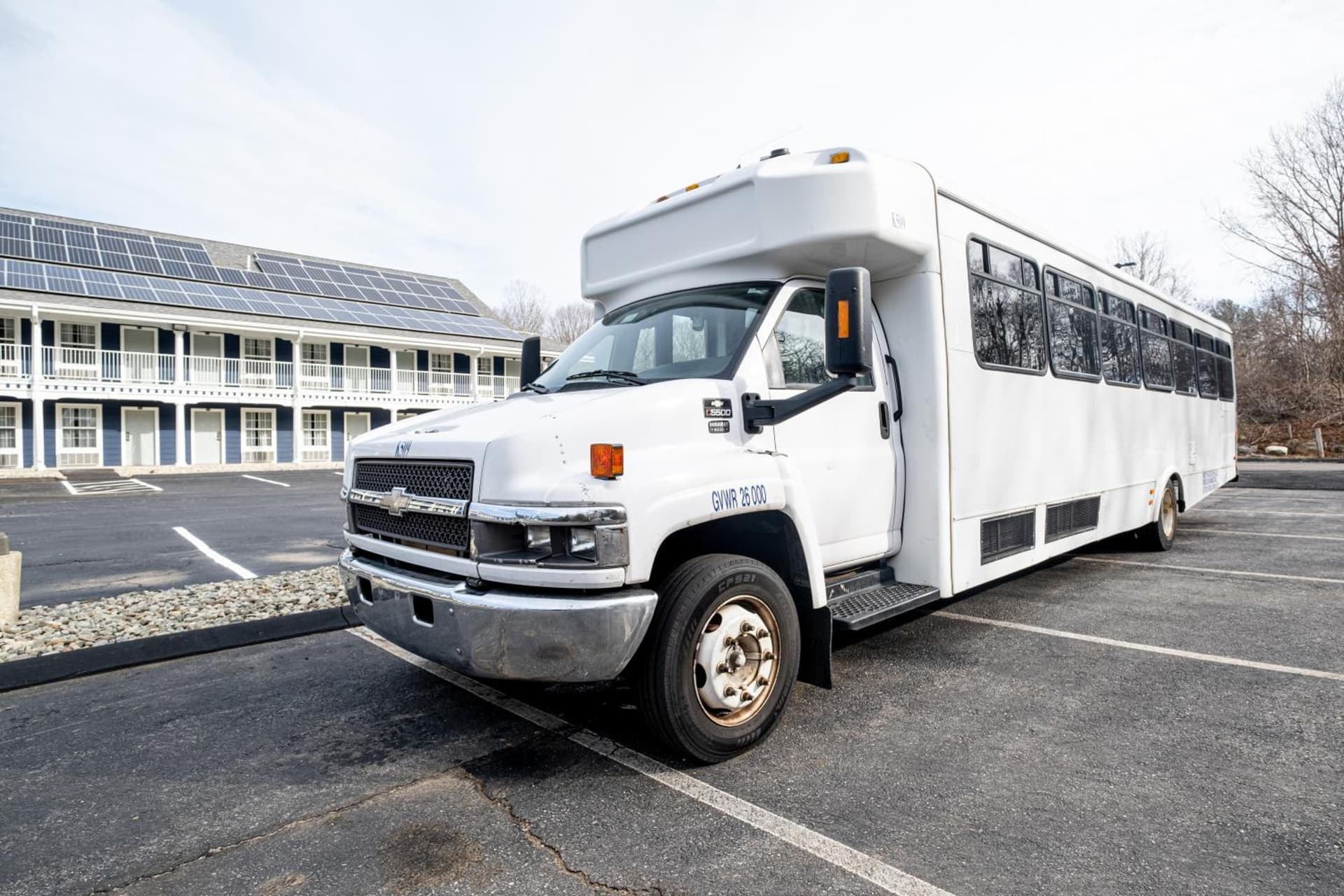 Hilltop Inn & Suites, near Foxwoods Casino interior in North Stonington — gallery photo 2