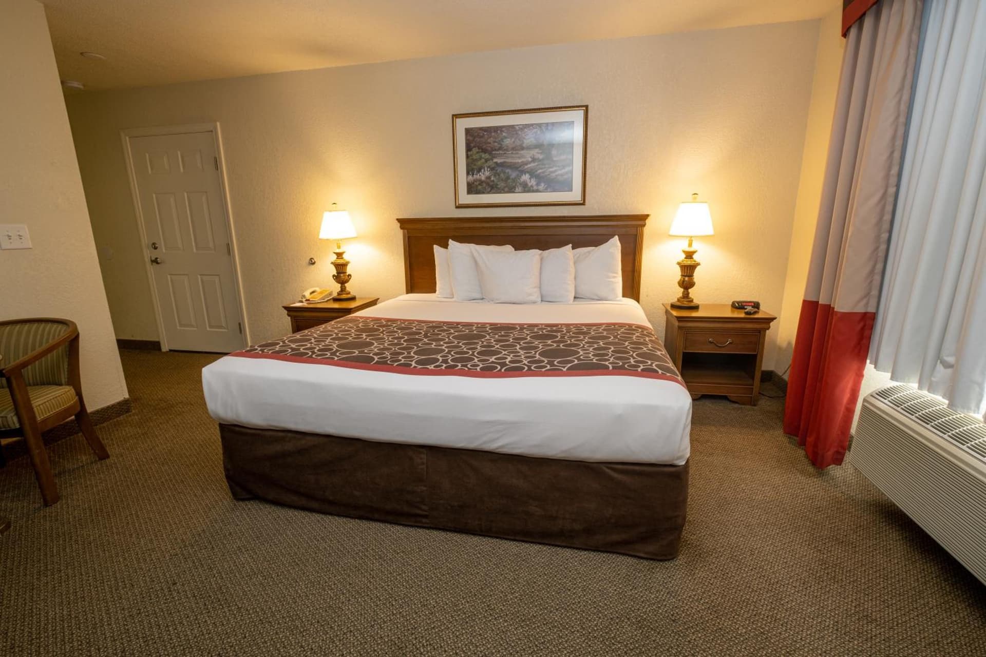 Hilltop Inn & Suites, near Foxwoods Casino gallery photo in North Stonington — image 52