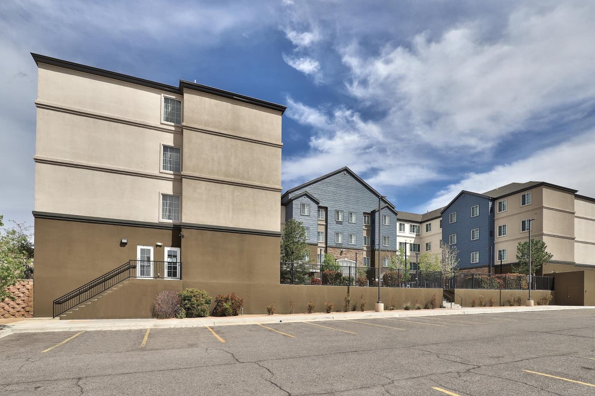 Staybridge Suites - Albuquerque Airport by IHG property views in Albuquerque, NM — gallery photo 3