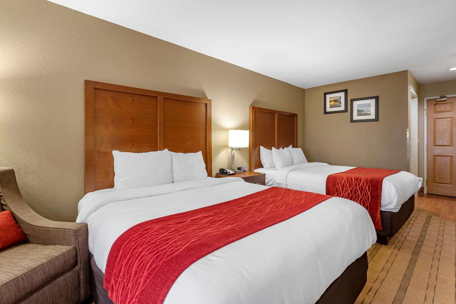Comfort Inn & Suites Cedar Rapids North - Collins Road gallery photo in Cedar Rapids, IA — image 52
