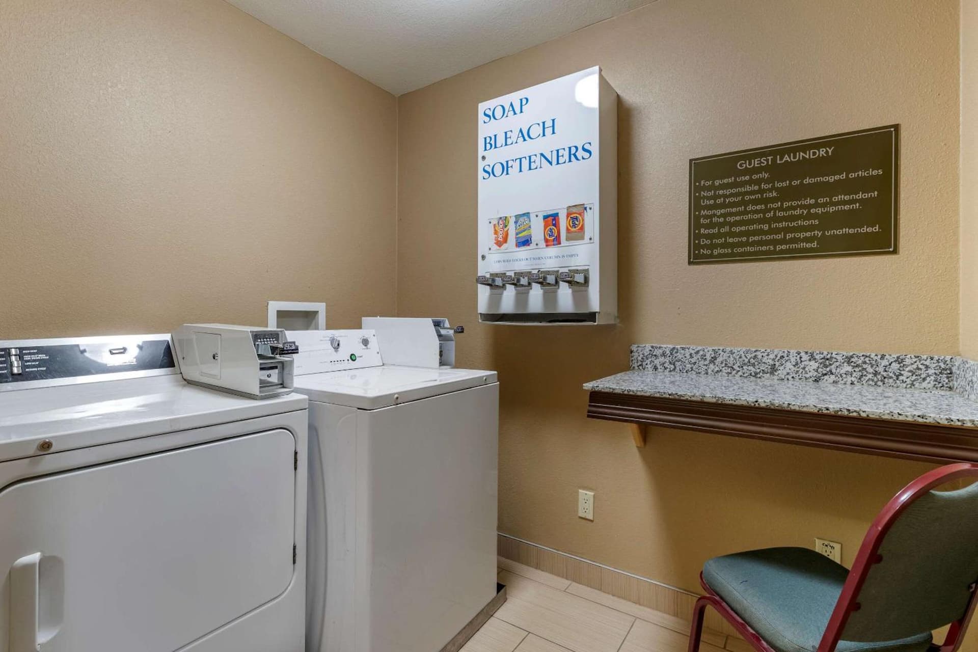 Comfort Inn & Suites Cedar Rapids North - Collins Road gallery photo in Cedar Rapids, IA — image 55