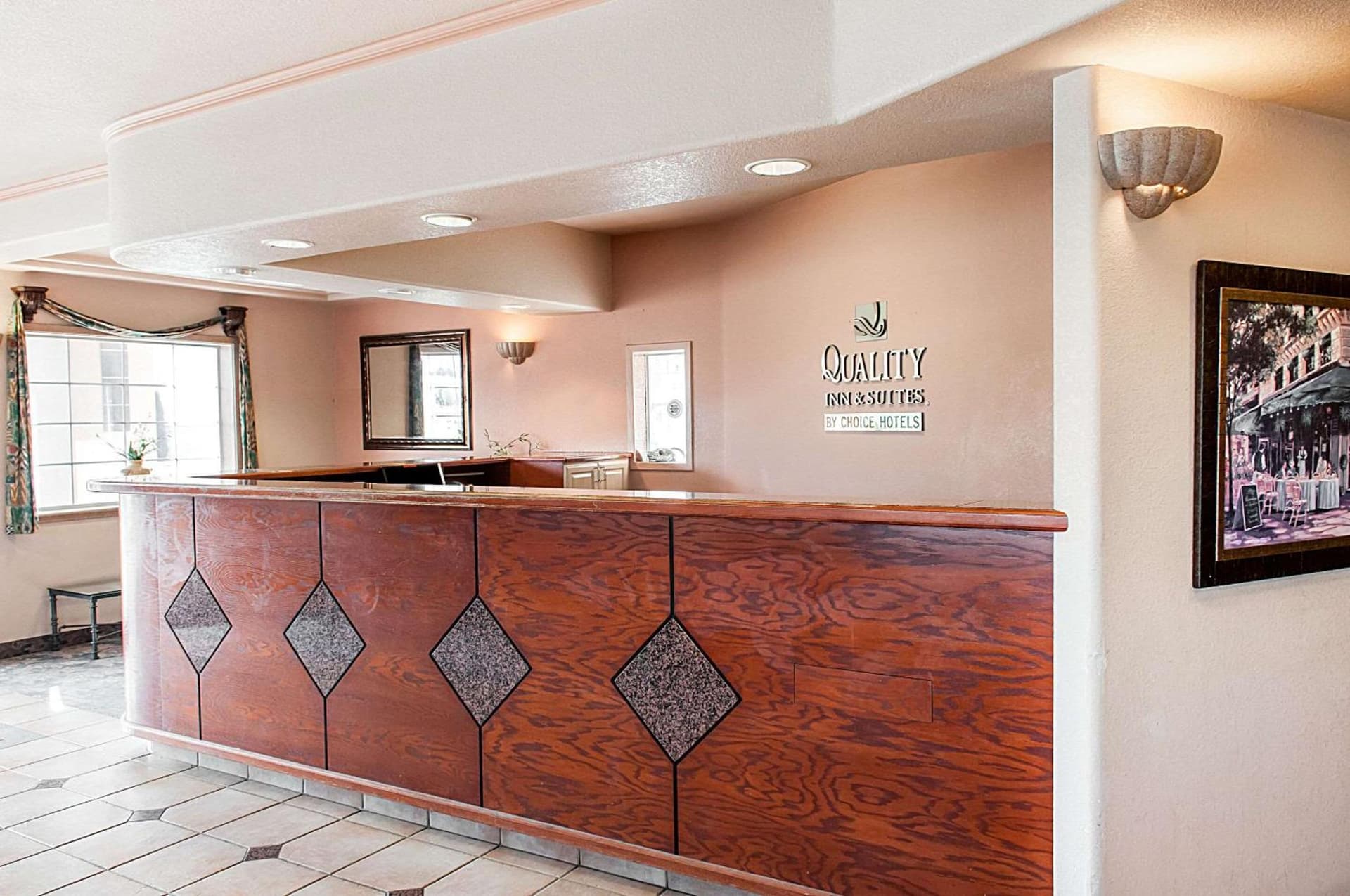 Quality Inn & Suites Las Cruces - University Area gallery photo in Las Cruces, NM — image 7