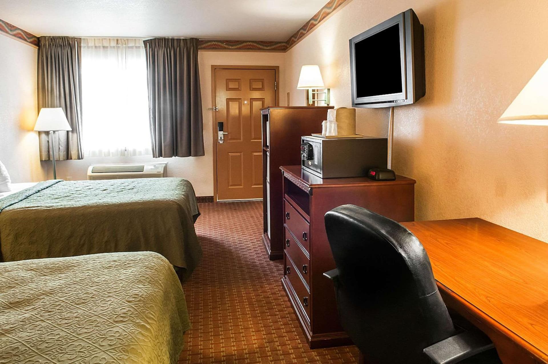 Quality Inn & Suites Las Cruces - University Area gallery photo in Las Cruces, NM — image 19