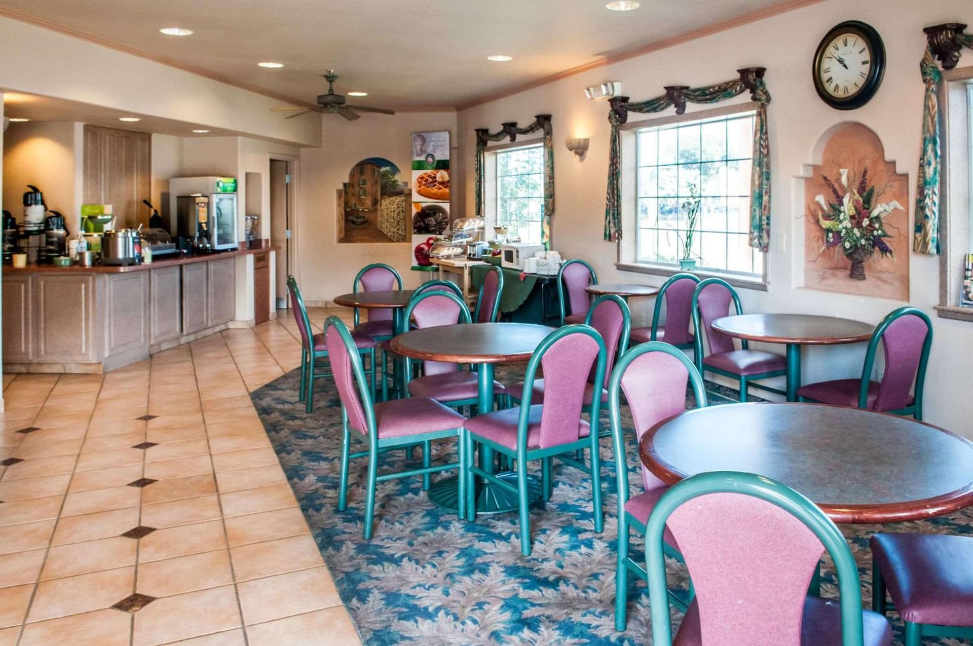 Quality Inn & Suites Las Cruces - University Area gallery photo in Las Cruces, NM — image 6