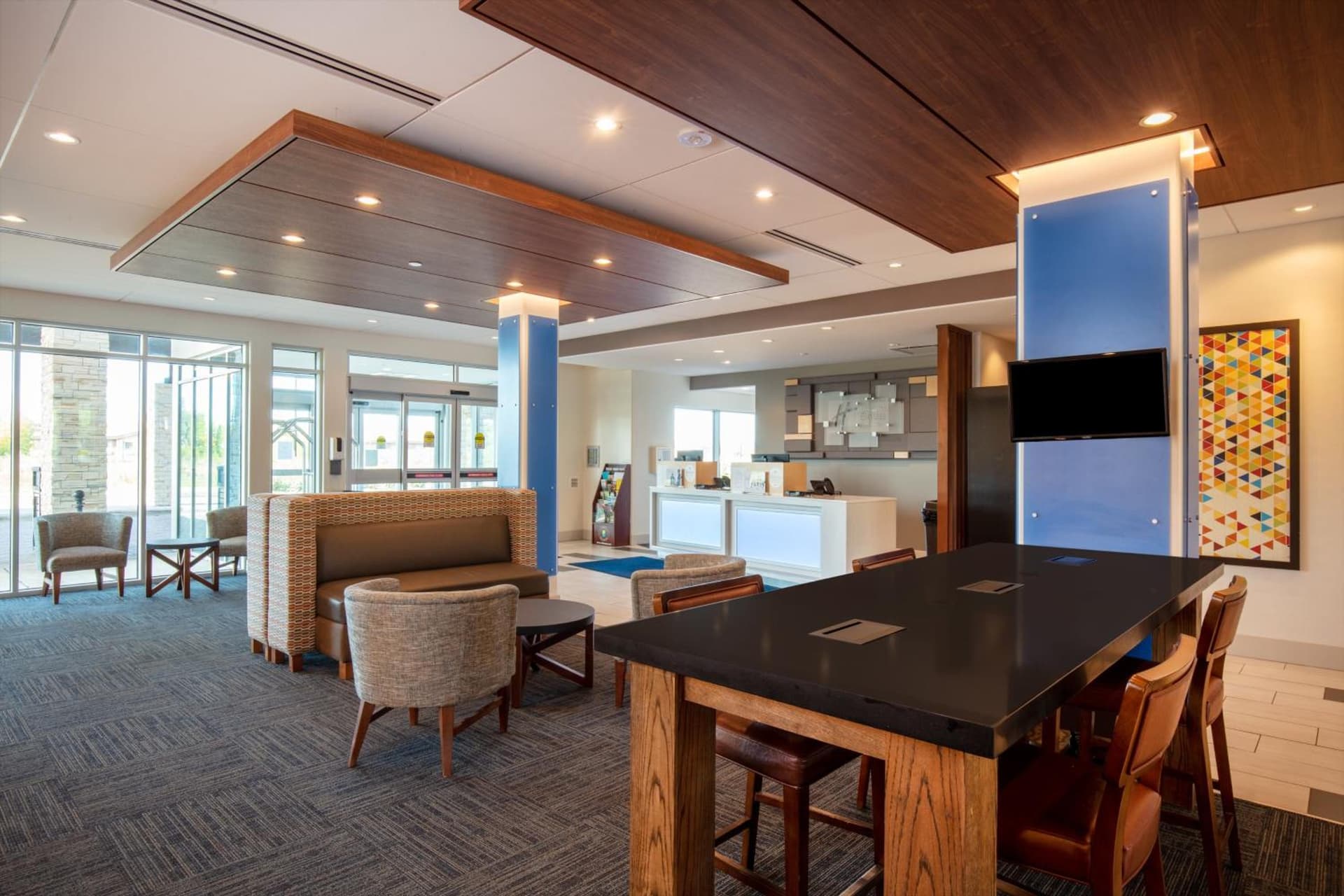Holiday Inn Express & Suites - Beloit by IHG gallery photo in Beloit, WI — image 41