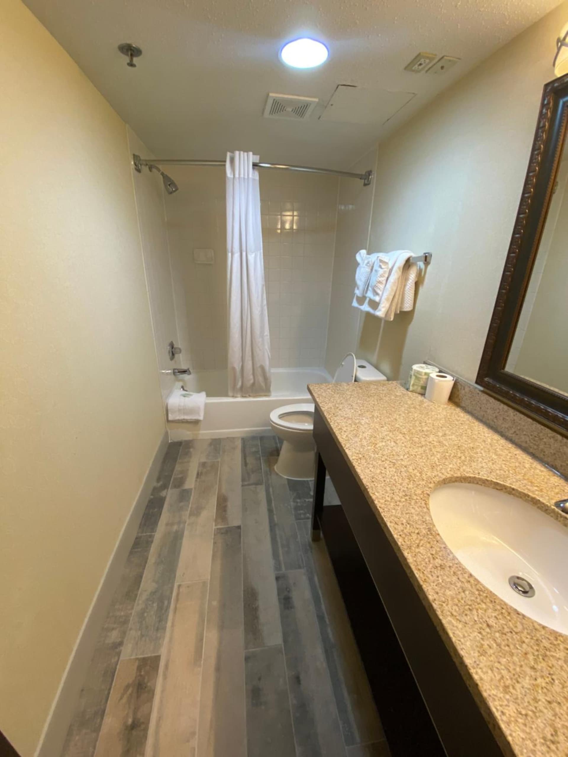 Wyndham Garden Grand Rapids Airport gallery photo in Grand Rapids, MI — image 38