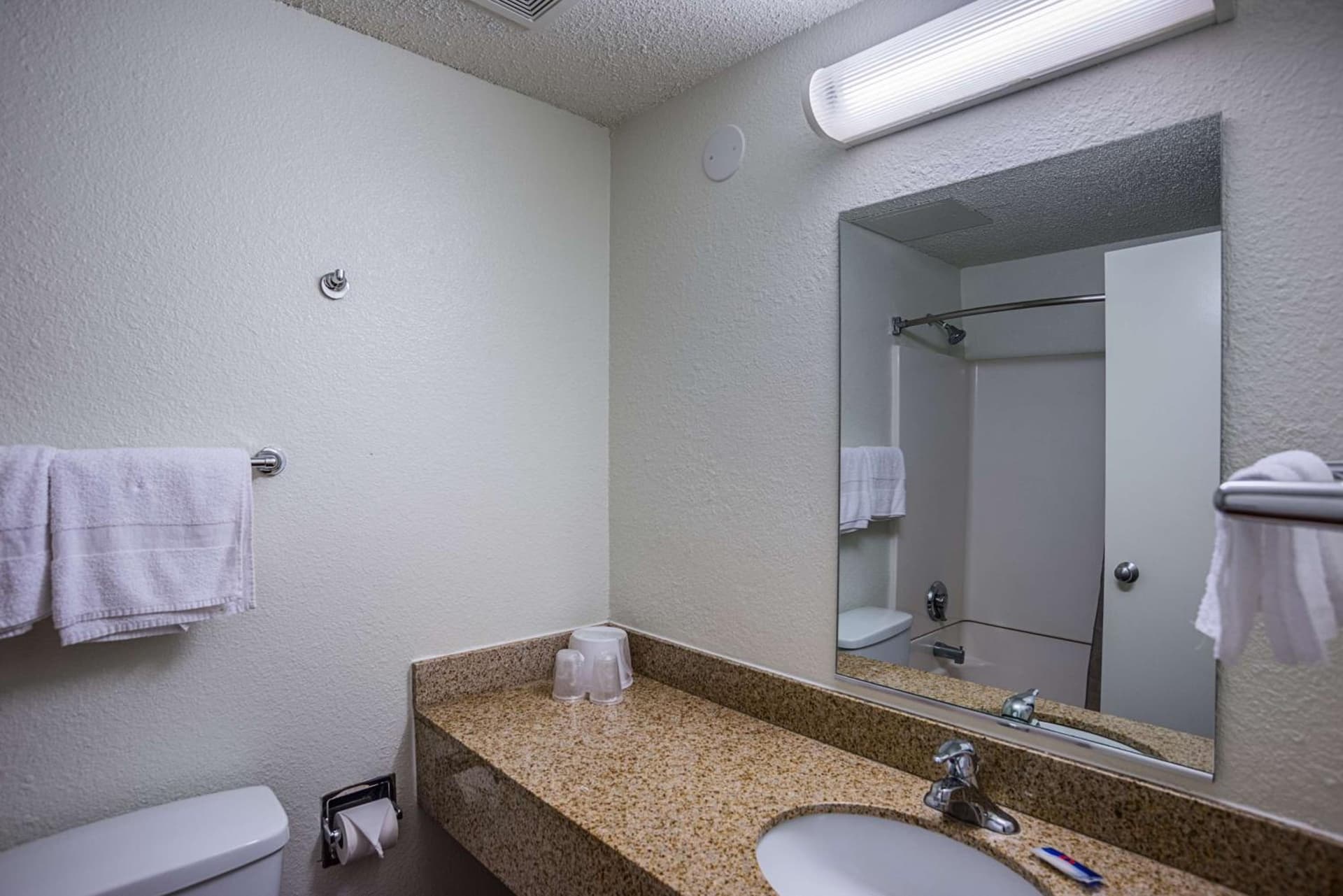 Motel 6 Tucson, AZ - North gallery photo in Tucson, AZ — image 32